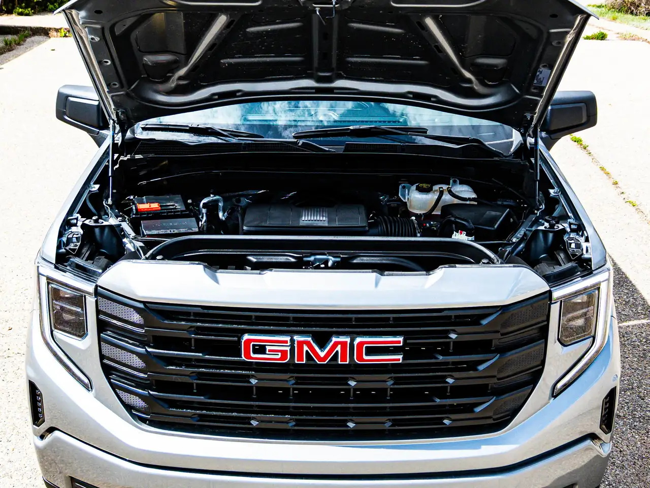 GMC Sierra 1500 снимка GMC Sierra 1500