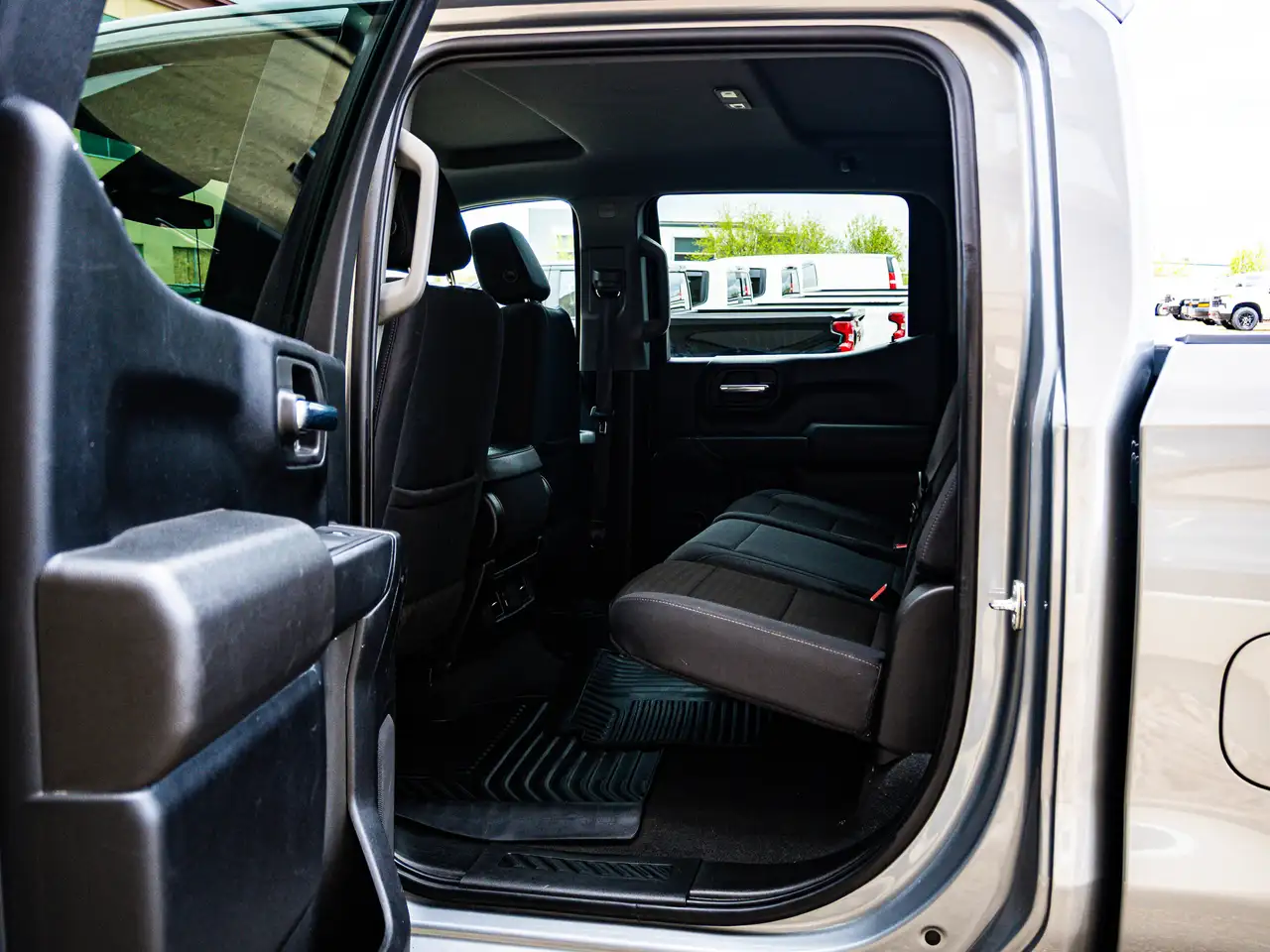 GMC Sierra 1500 снимка GMC Sierra 1500