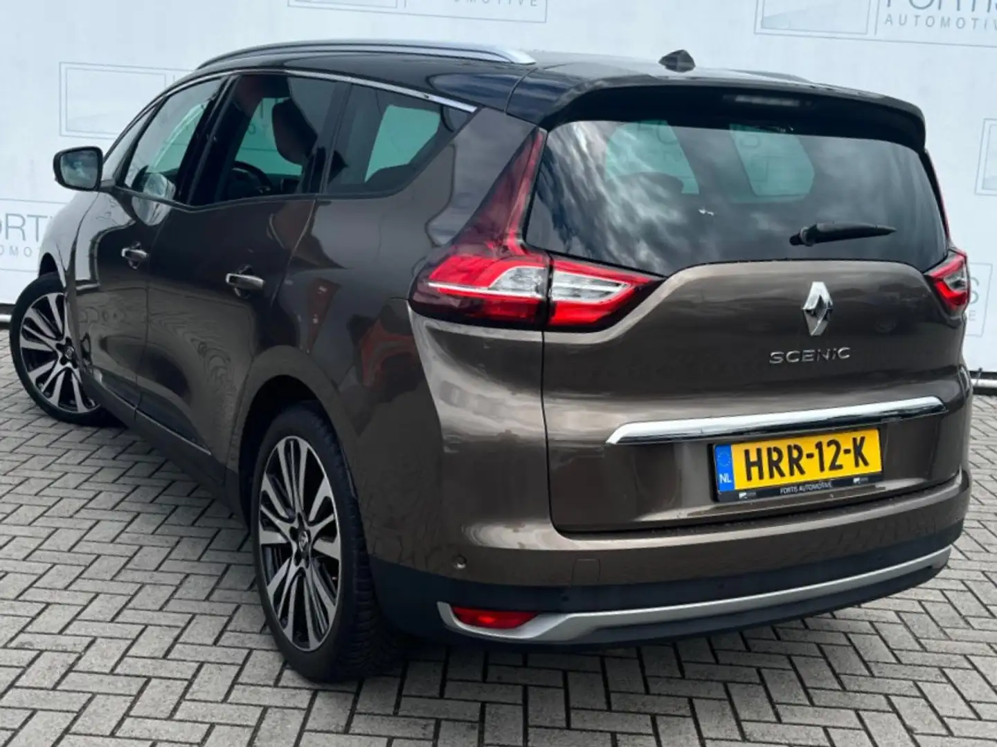 Renault Grand Scenic 1.3 TCe 160 EDC Initiale Paris 7p. LEDER | 7P | FU Коричневый - 2