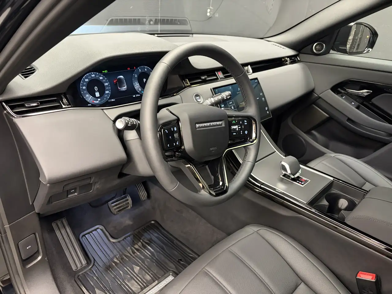 Land Rover Range Rover Evoque photo Land Rover Range Rover Evoque