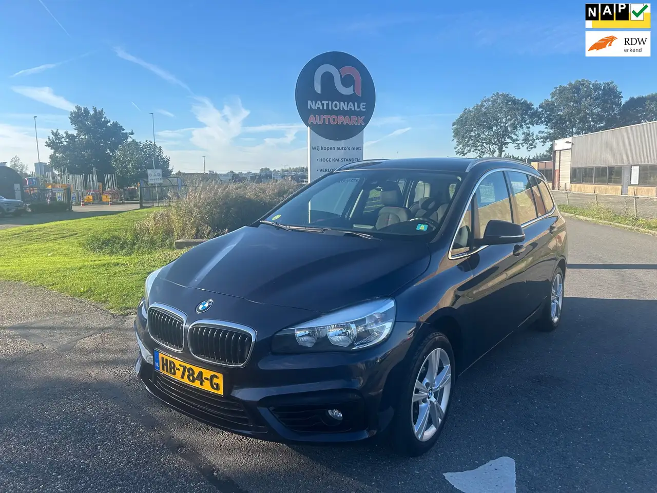 BMW 214
