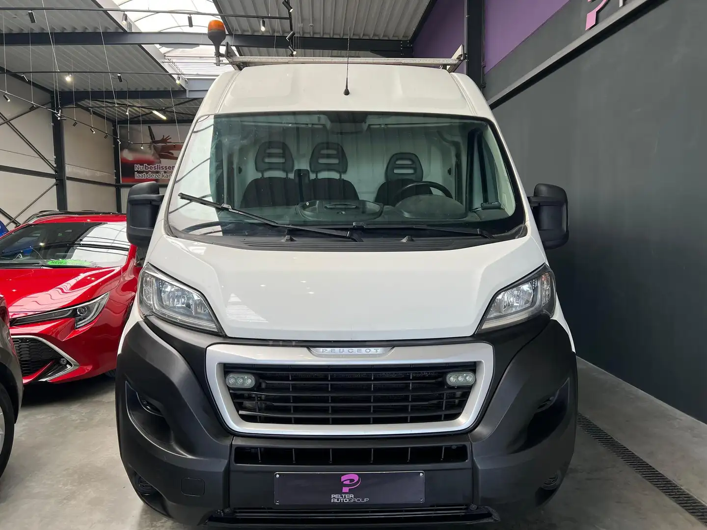 Peugeot Boxer 2.2 BlueHdi L3 BTW incl. Blanc - 2