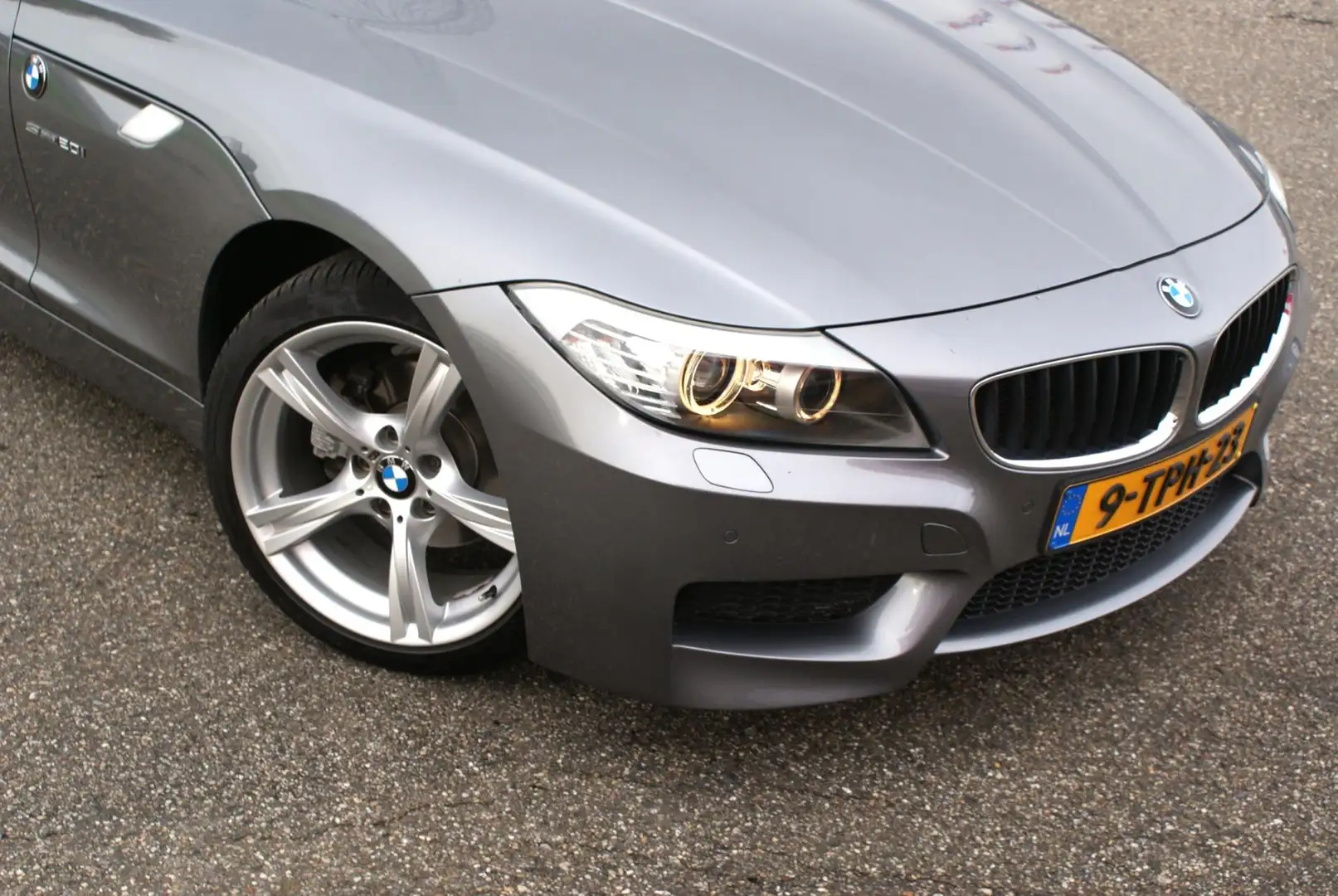 BMW Z4 Roadster SDrive20i High Executive | M Pakket | Org Grijs - 2