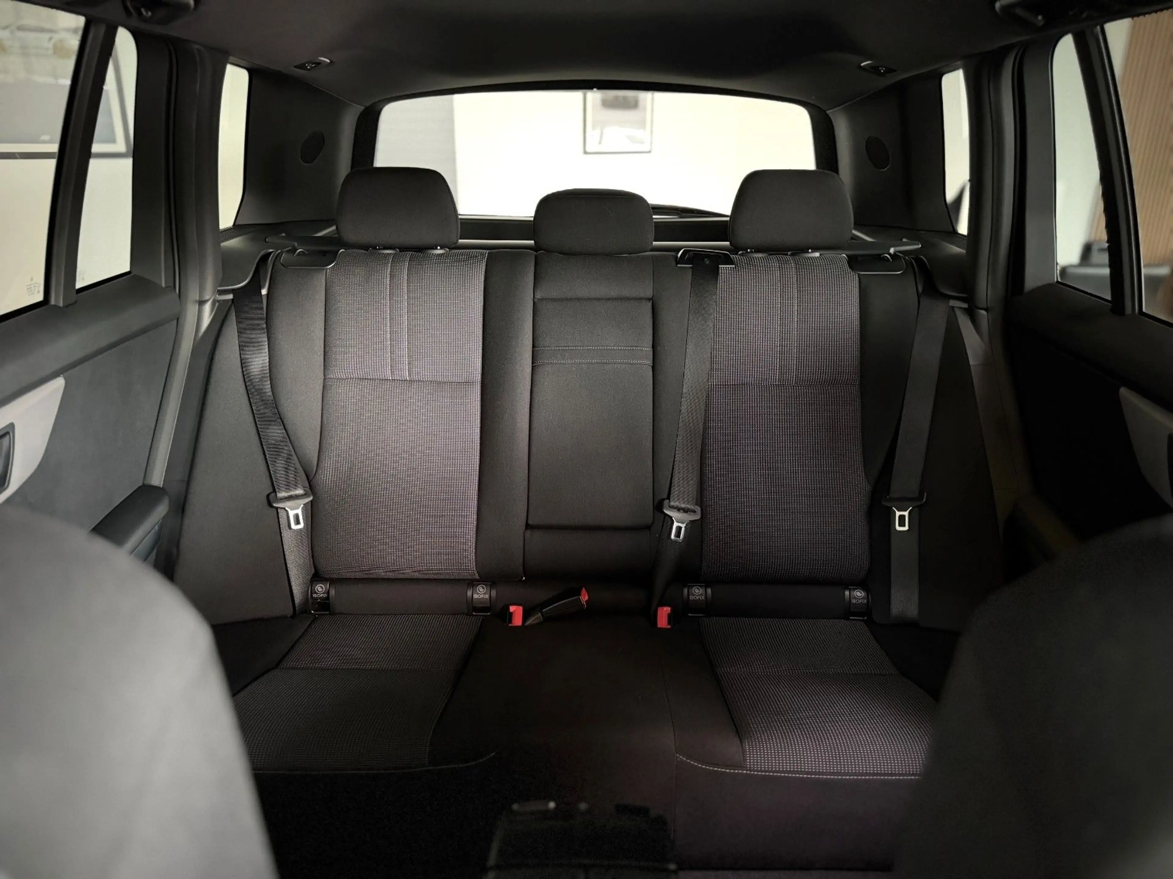 Mercedes-Benz GLK 220 4Matic Standheizung*1.Hand*MB-Scheckheft — photo 4