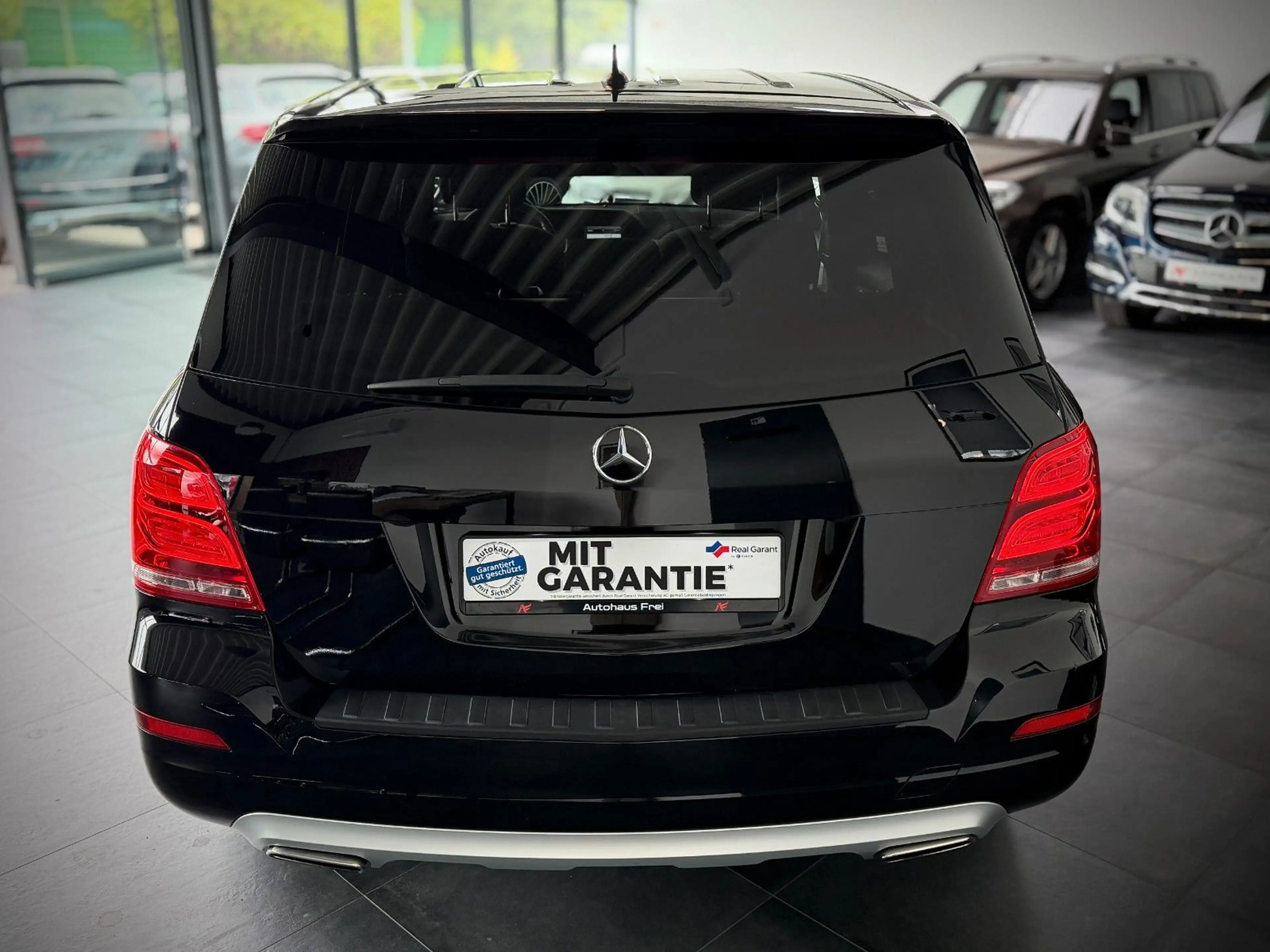 Mercedes-Benz GLK 220 4Matic Standheizung*1.Hand*MB-Scheckheft — photo 11