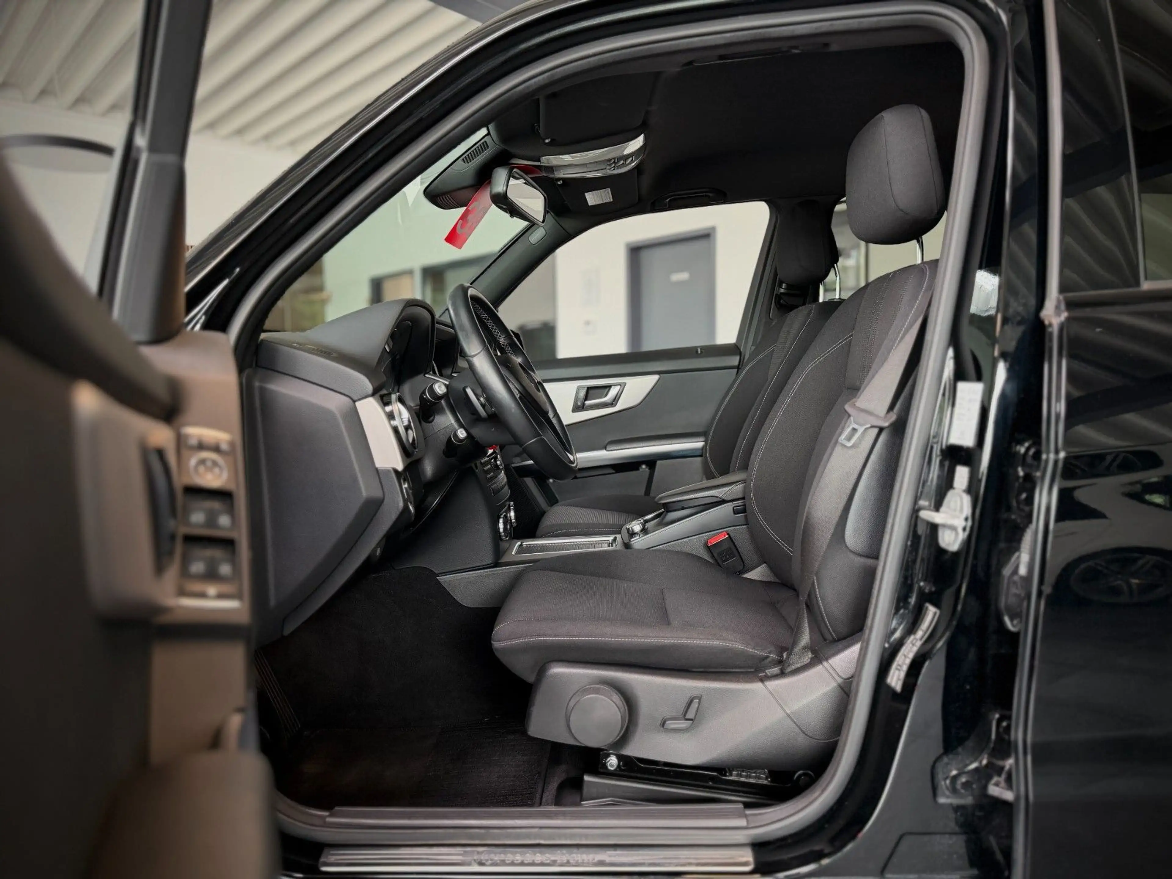 Mercedes-Benz GLK 220 4Matic Standheizung*1.Hand*MB-Scheckheft — photo 13