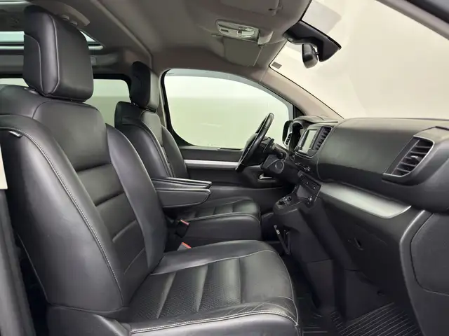 Toyota Proace view 14