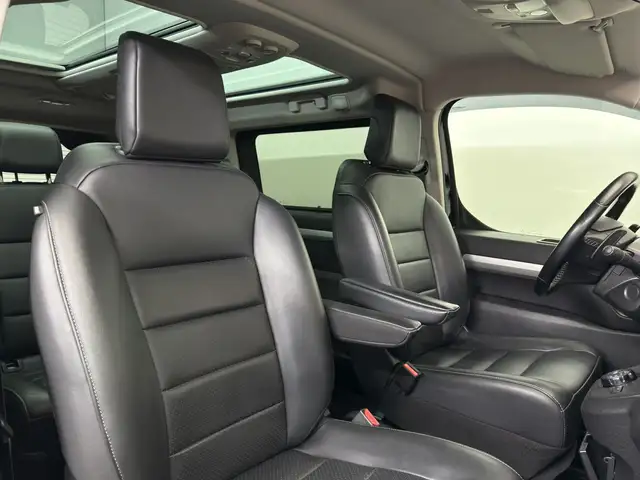 Toyota Proace view 15