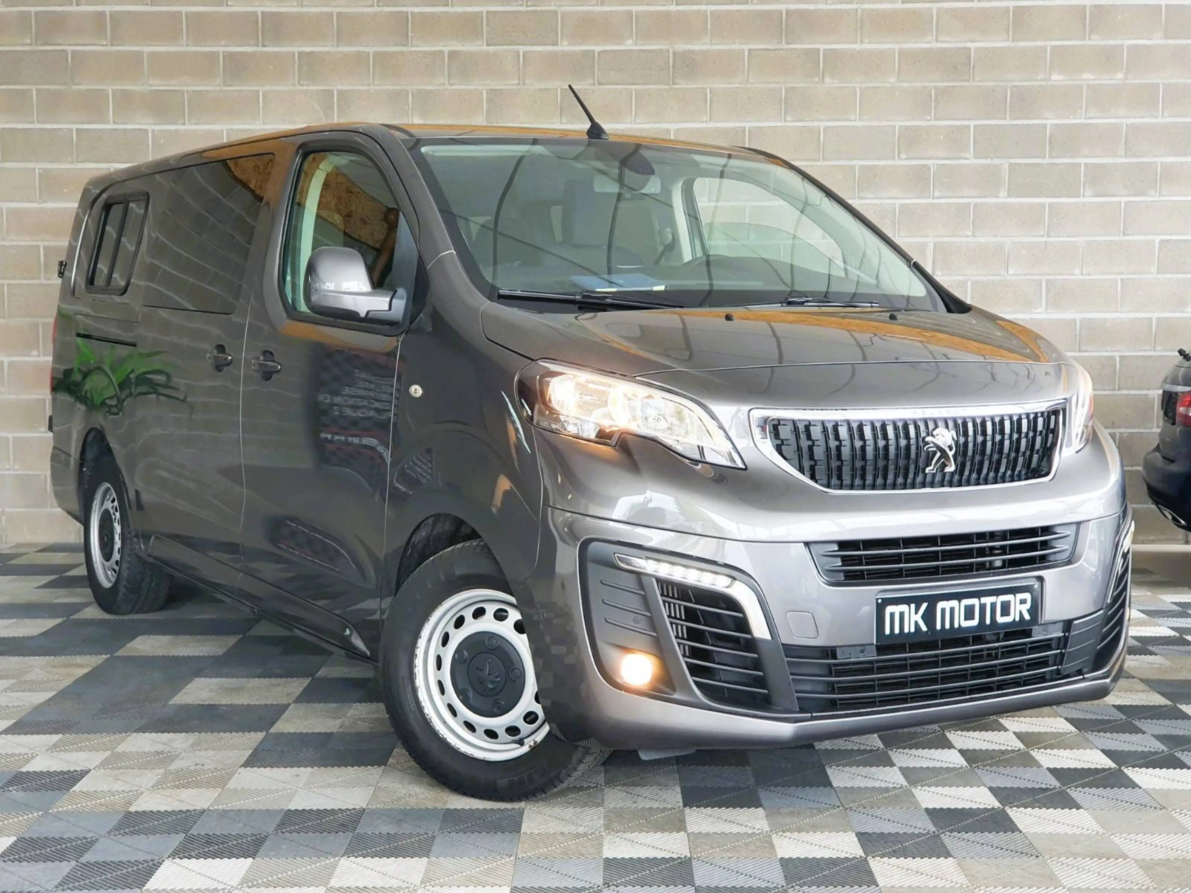 Peugeot Expert 🟢2.0 DIESEL 122CV - DOUBLE CABINE - 5PLACES - UTILITAIRE — photo 2