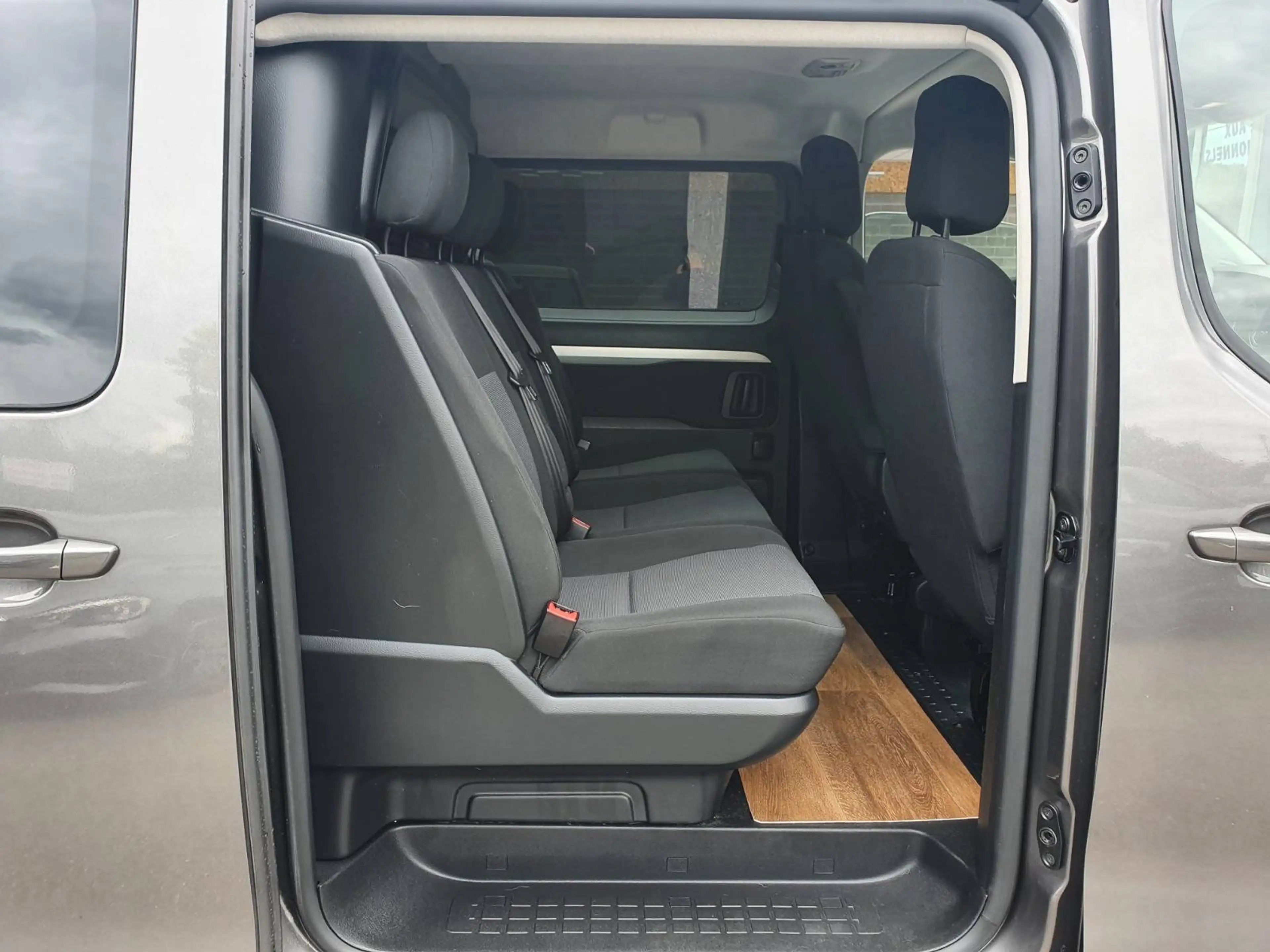 Peugeot Expert 🟢2.0 DIESEL 122CV - DOUBLE CABINE - 5PLACES - UTILITAIRE — photo 9