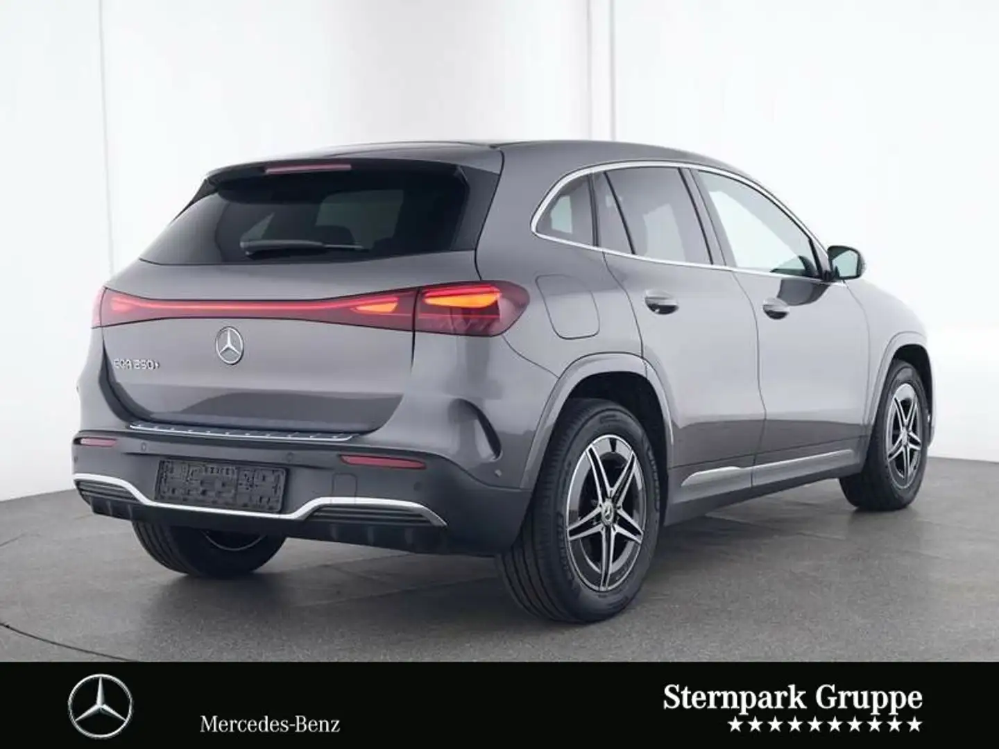 Mercedes-Benz EQA 250 EQA 250+ AMG Line Erweiterte Serienausstattung LED Gris - 2