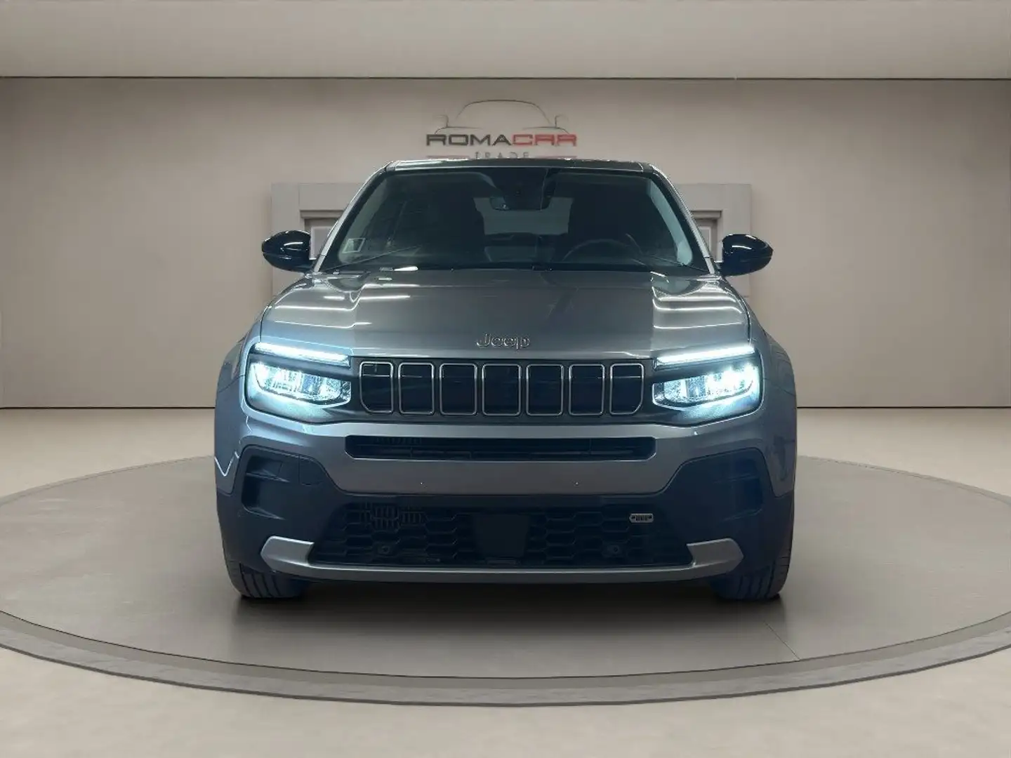 Jeep Avenger 1.2 Turbo 100 CV MHEV ALTITUDE Gris - 2