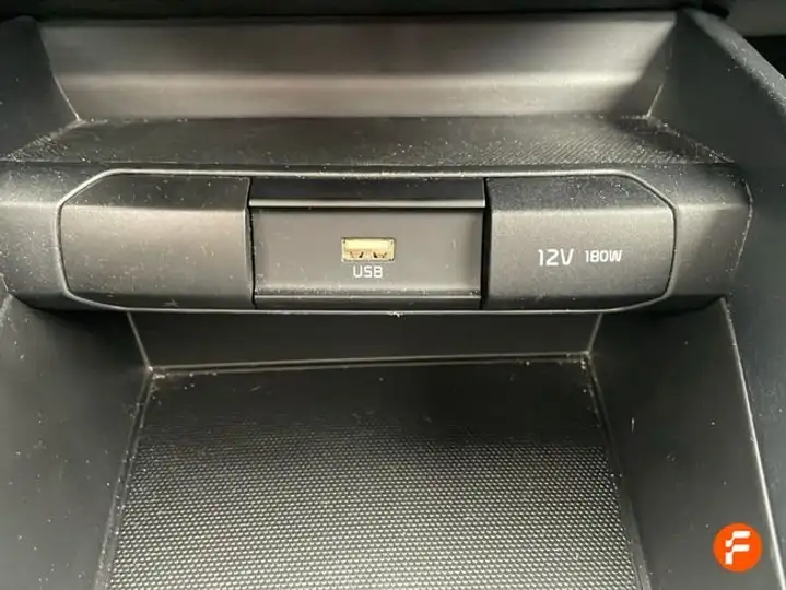 Kia Stonic 1.2 DPi Concept 2023, foto 21
