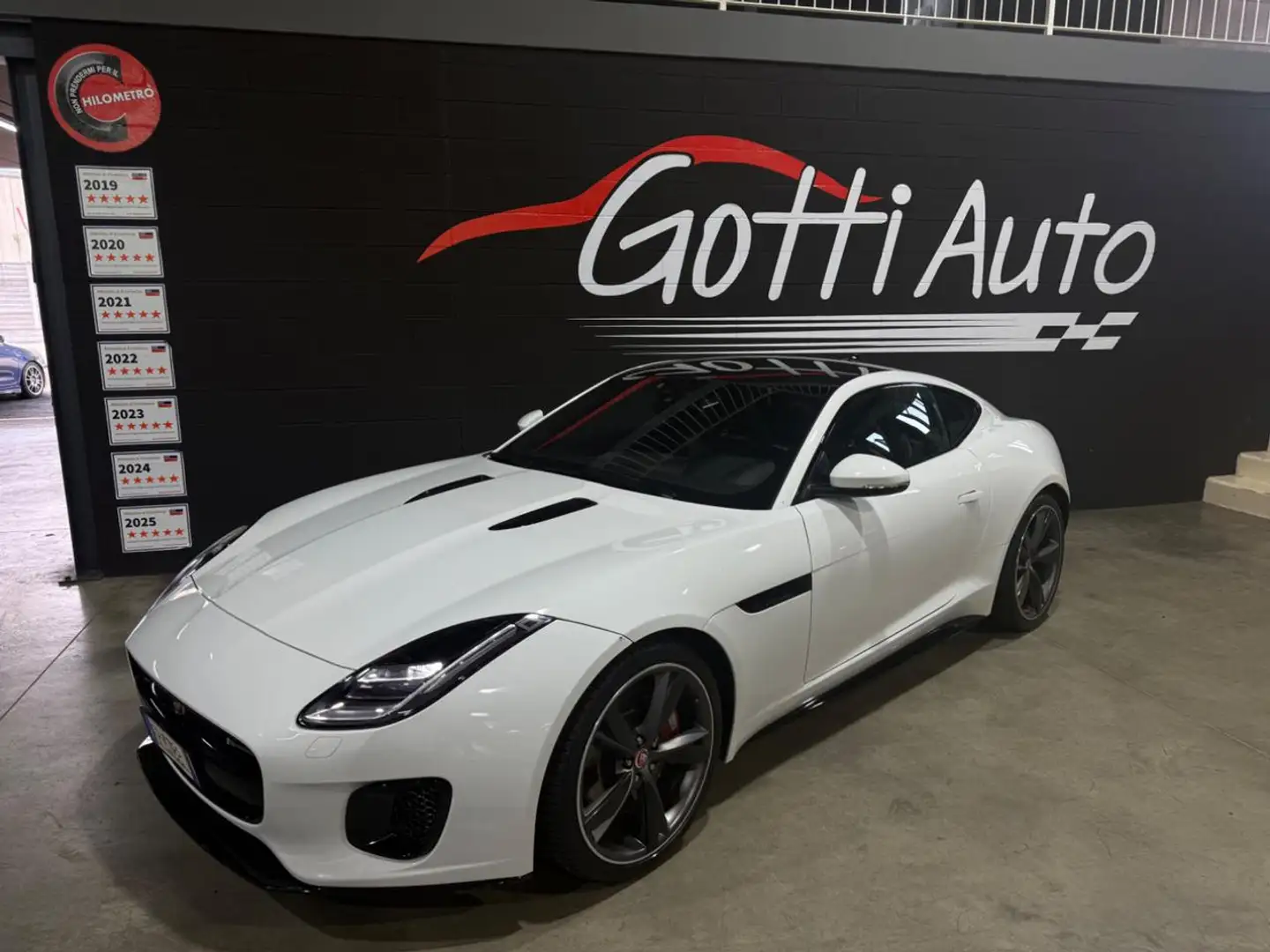 Jaguar F-Type R-DYNAMICCERCHIIN CARBONIO GUSCIO Bianco - 1