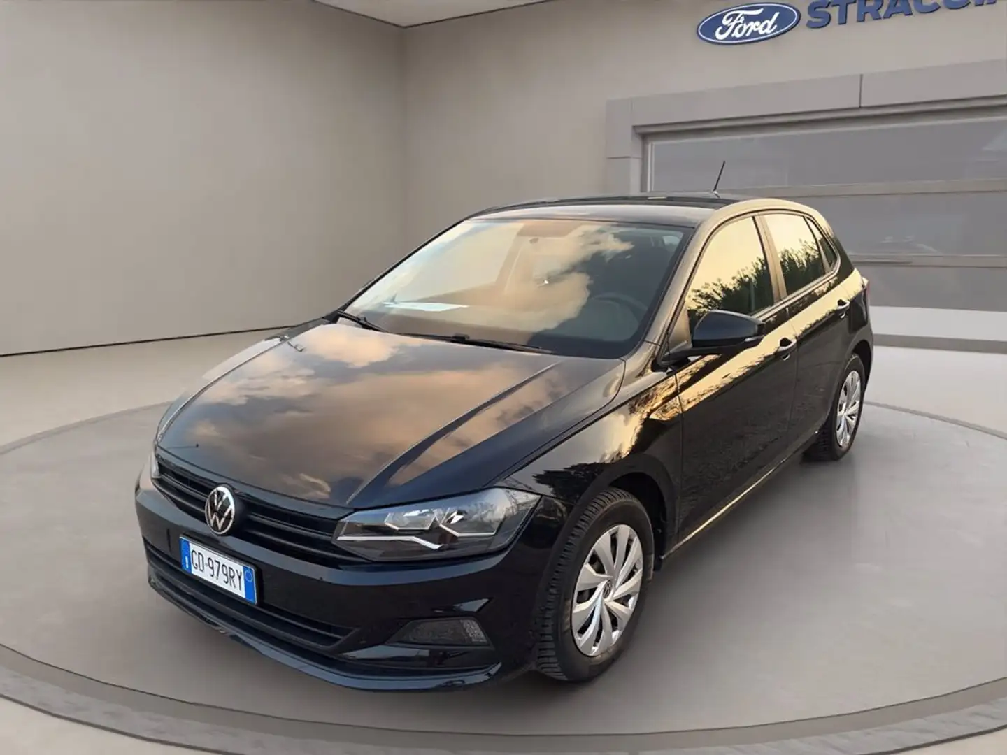 Volkswagen Polo 5p 1.0 tsi Comfortline 95cv Černá - 1