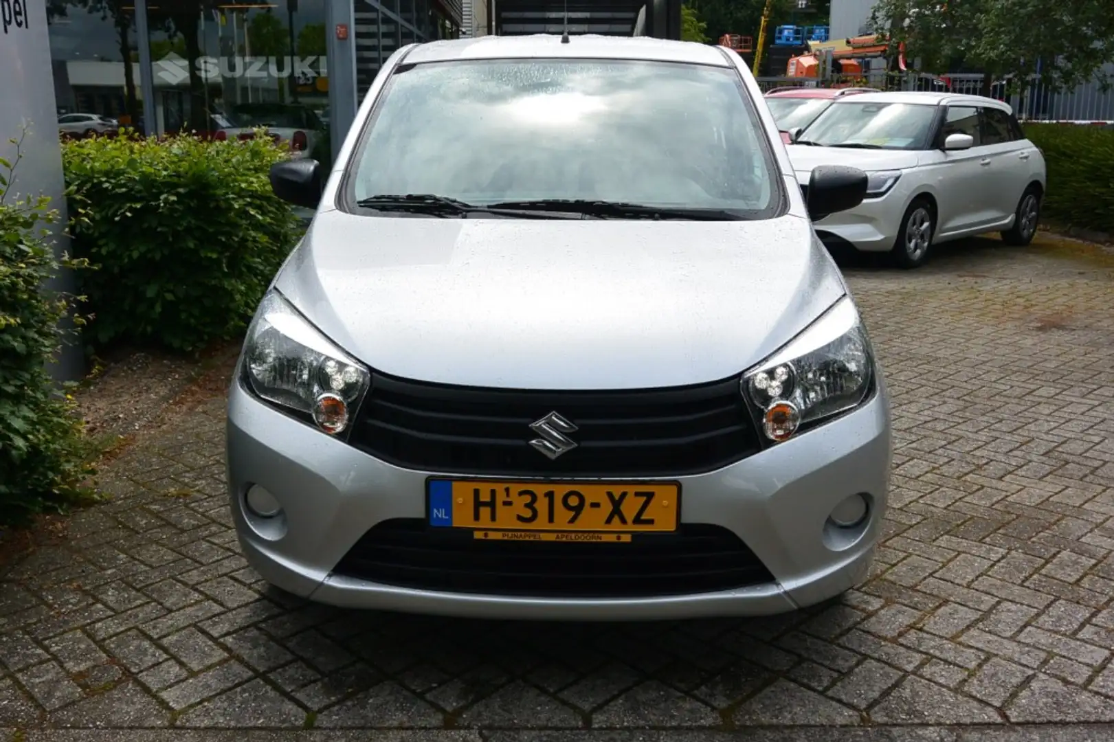 Suzuki Celerio 1.0 Comfort 5-deurs Airco Argintiu - 2