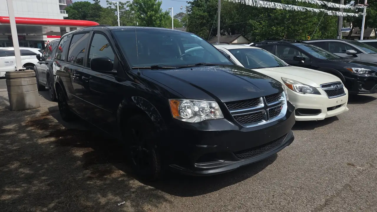 Dodge Grand Caravan fotografie Dodge Grand Caravan