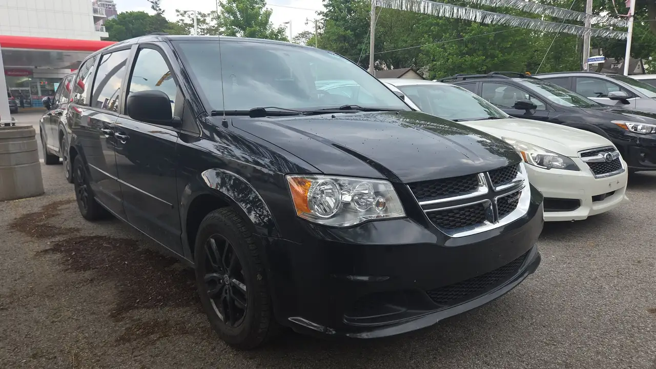 Dodge Grand Caravan fotografie Dodge Grand Caravan