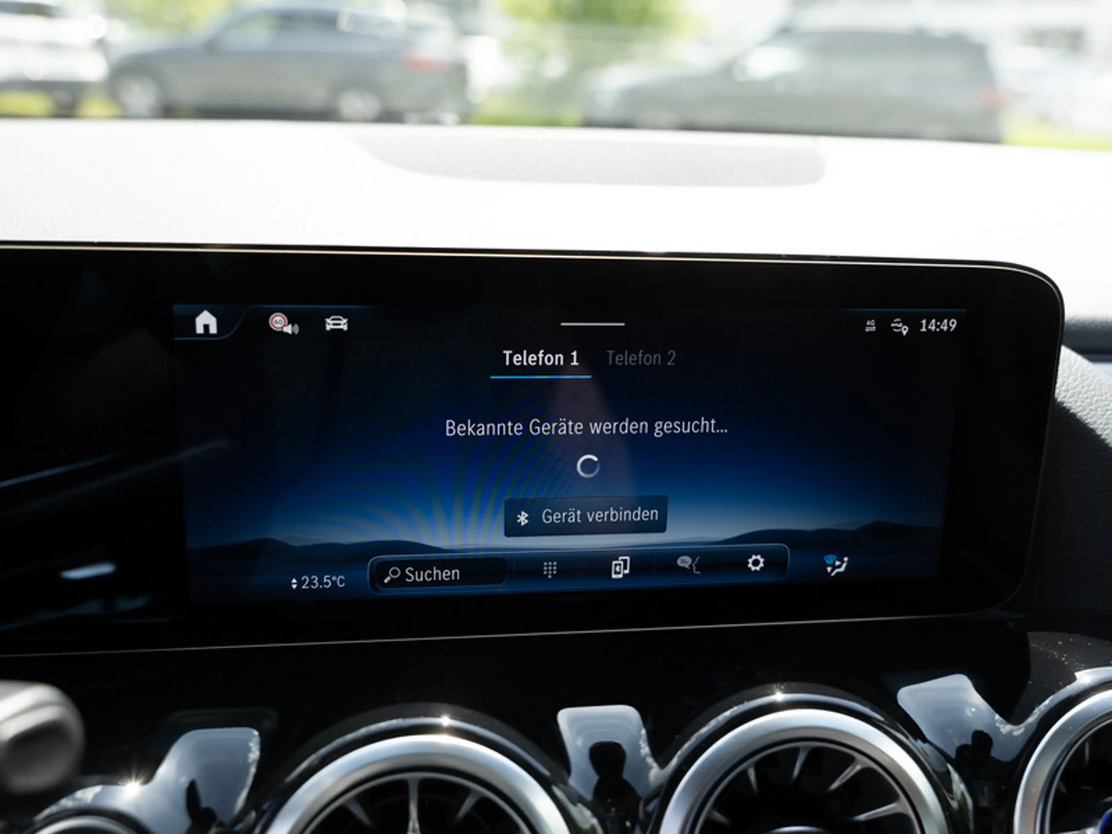 Mercedes-Benz GLA 220 d 4MATIC AMG-Sport+Pano+Distr+MLB+Night — photo 13