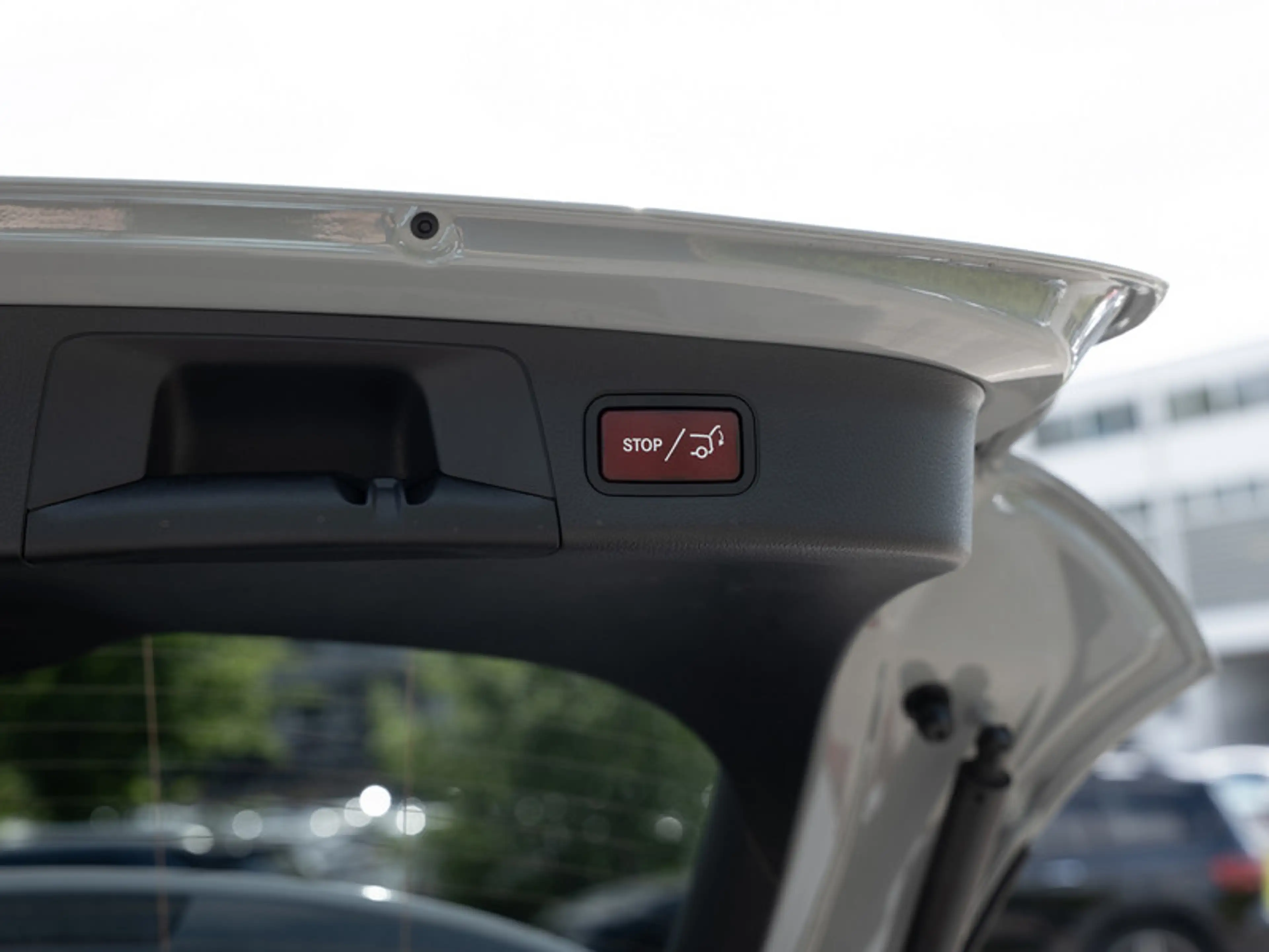 Mercedes-Benz GLA 220 d 4MATIC AMG-Sport+Pano+Distr+MLB+Night — photo 8