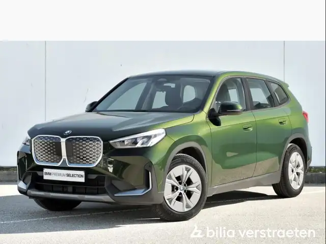 BMW iX1 eDrive20 - PARKING ASSISTANT