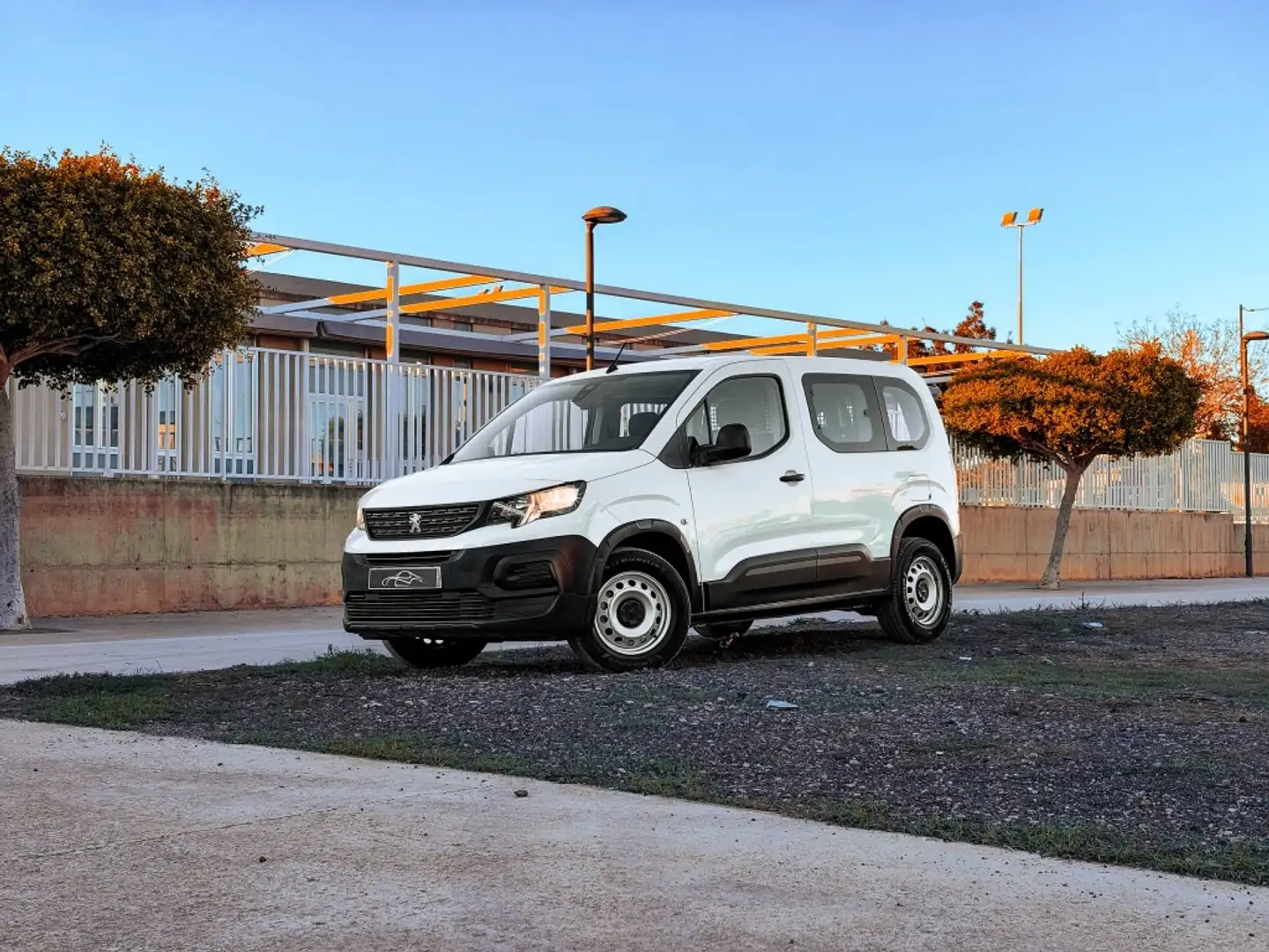 Peugeot Rifter N1 1.5BlueHDI S&S Active Pack Business Stan Blanco - 1