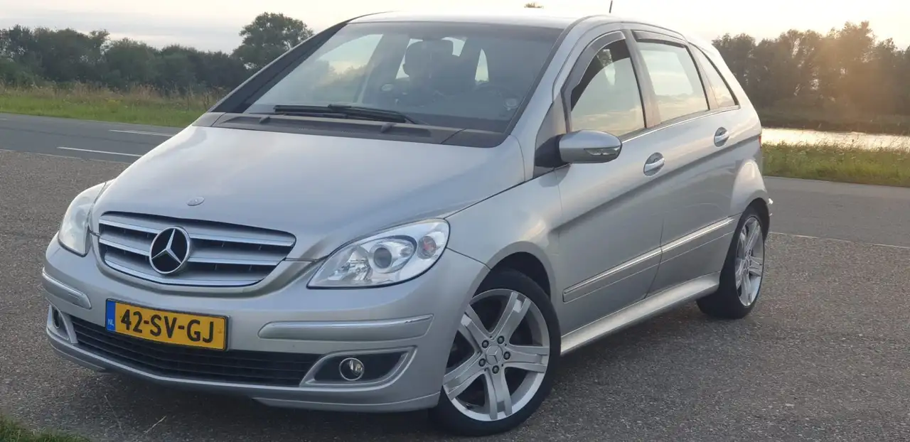Mercedes-Benz B 150