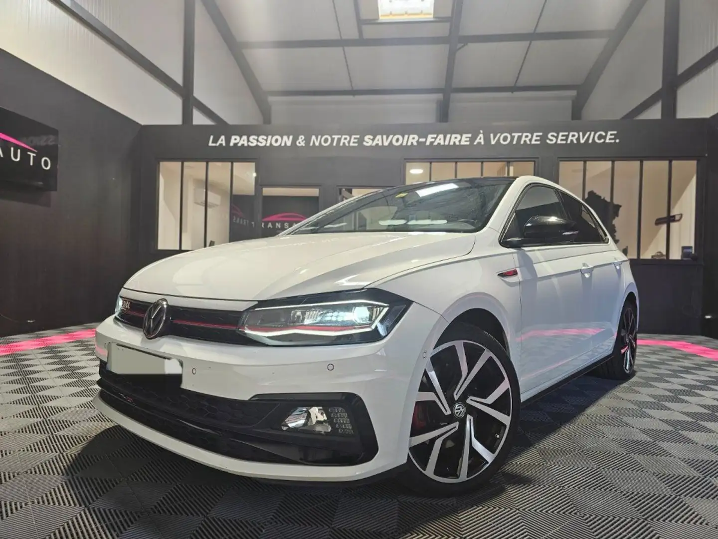 Volkswagen Polo 2.0 TSI GTI Blanco - 1