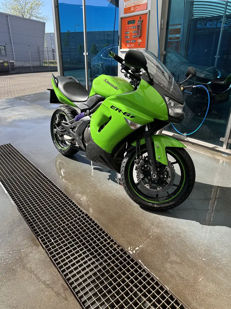 Kawasaki ER - 6 F - 1