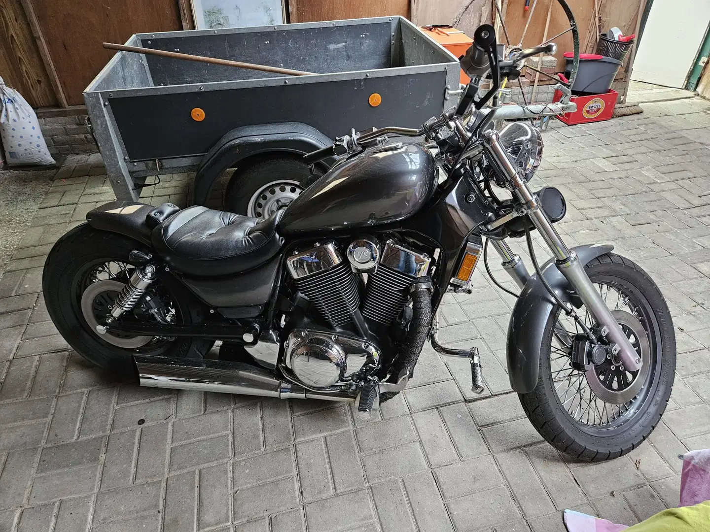 Suzuki VS 1400 Šedá - 1