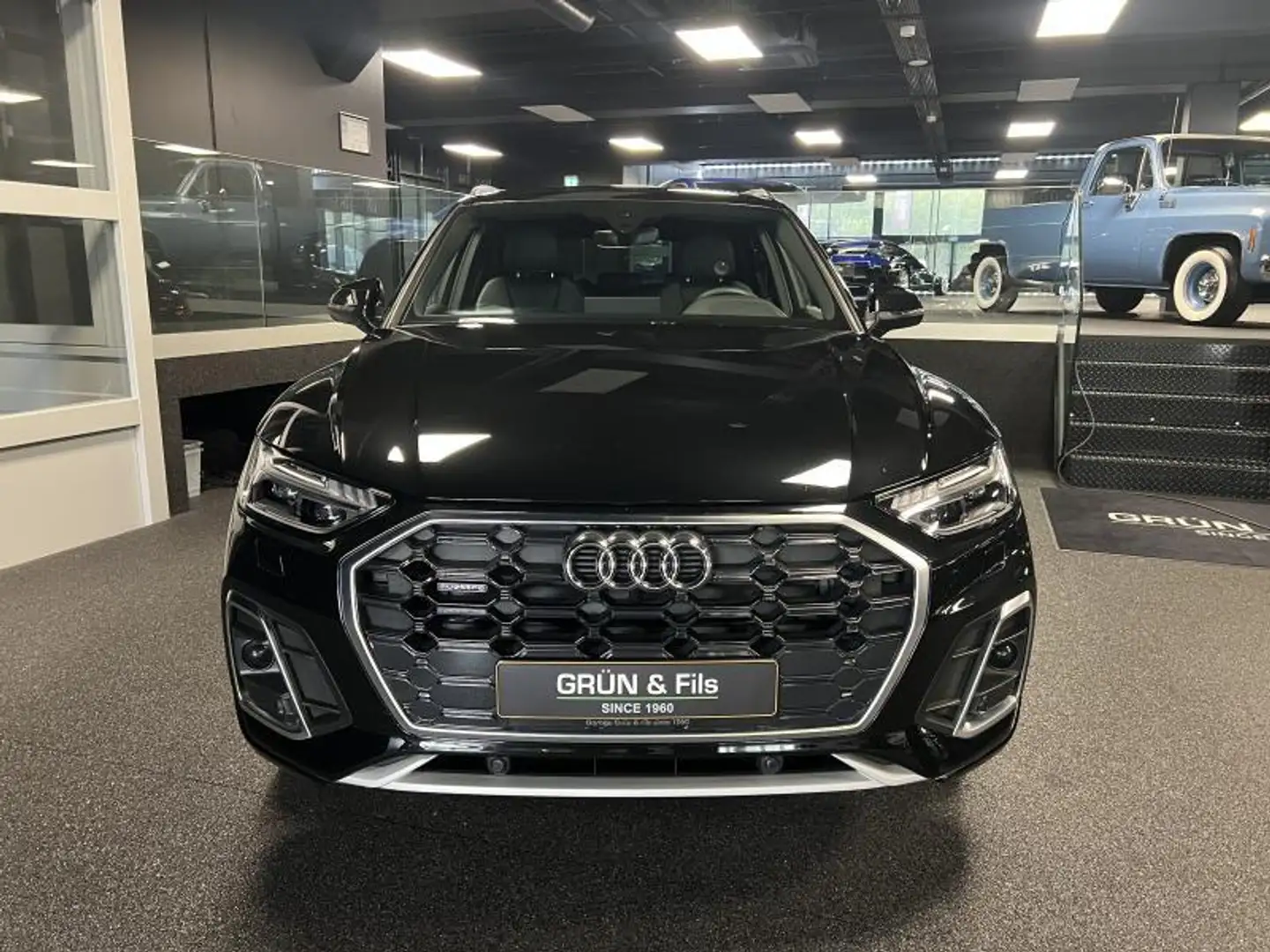 Audi Q5 40 TFSI SLINE Quattro Noir - 2