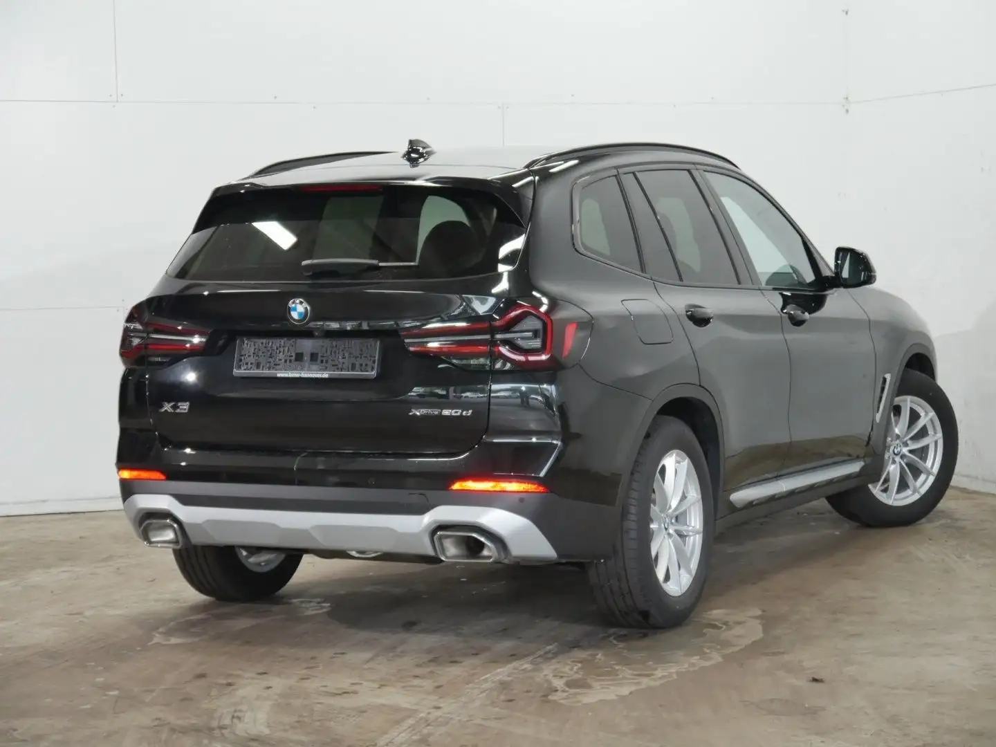BMW X3 xDr.20d*AHK*HUD*LASER*HIFI*ACC* Noir - 2