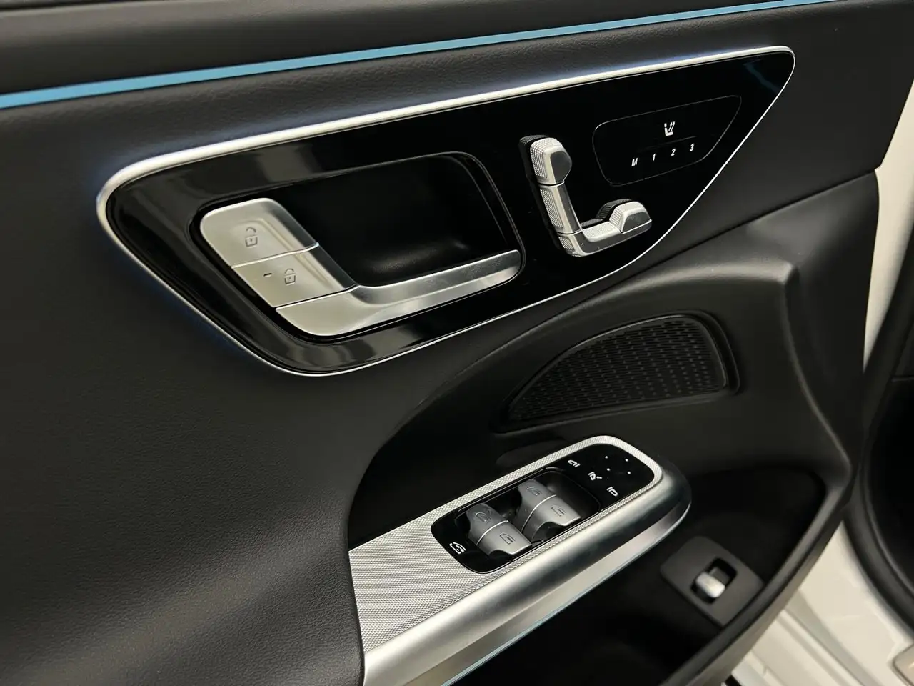 Mercedes-Benz E-Class E 300 de AMG Pano Night 360°Cam Distro Memory LED, миниатюра 13