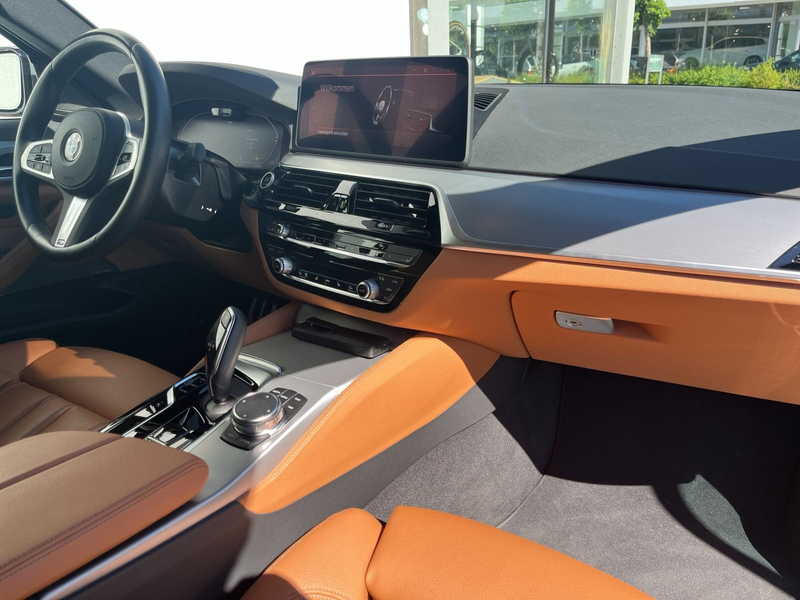 BMW 540 d xDrive Limousine M Sportpaket Laser Kamera AHK — photo 7