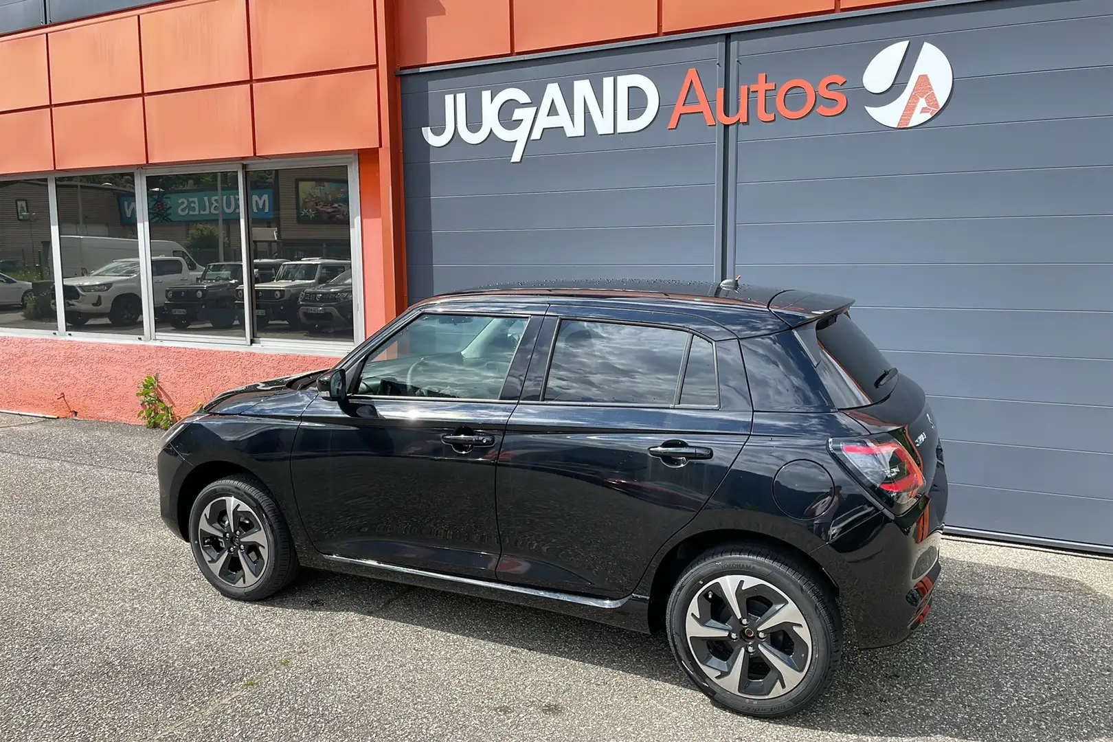 Suzuki Swift NEW 1.2 HYBRID ALLGRIP PACK Чёрный - 2