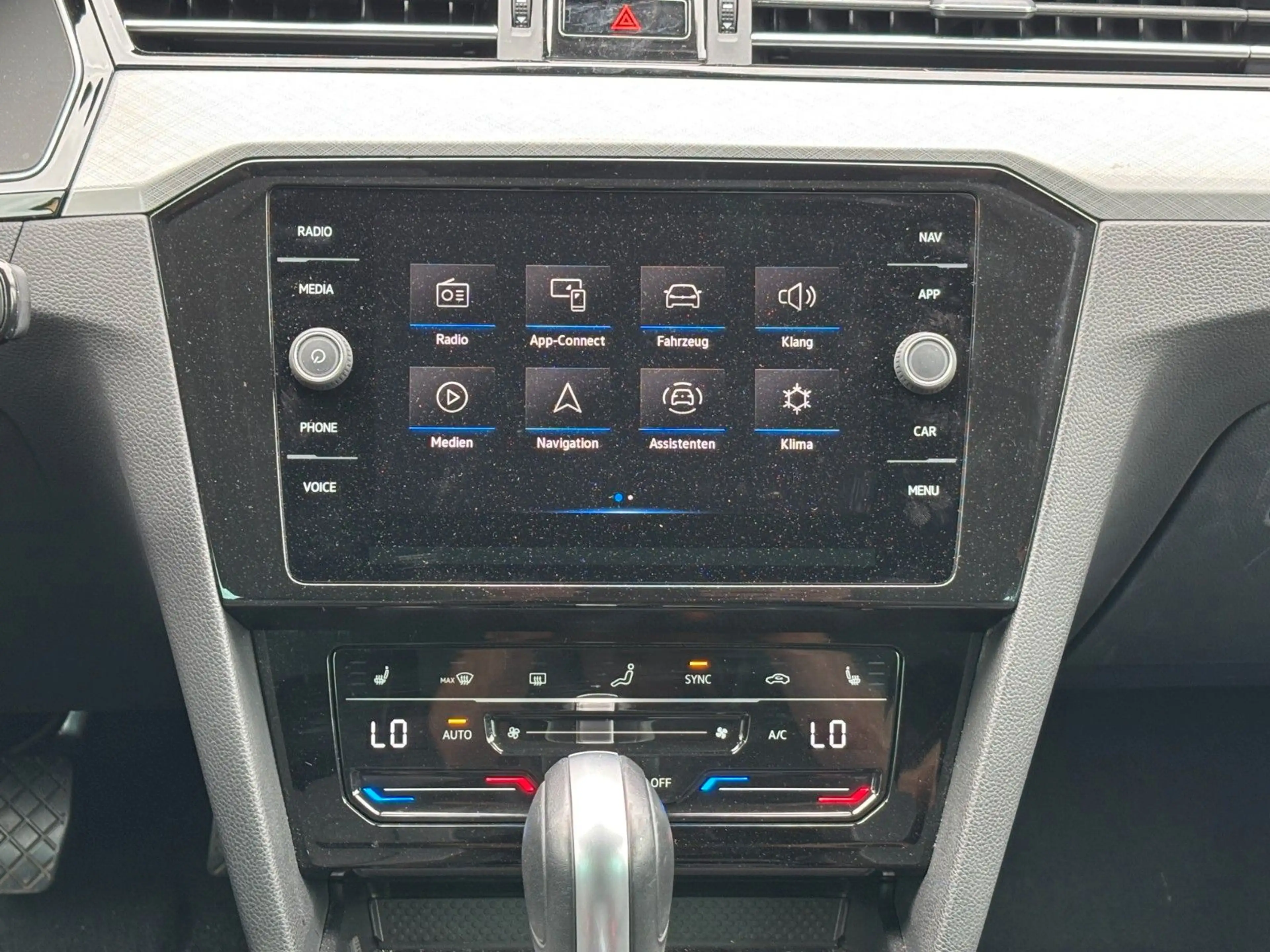 Volkswagen Passat Variant DSG Comfortline / Life / Business — photo 20
