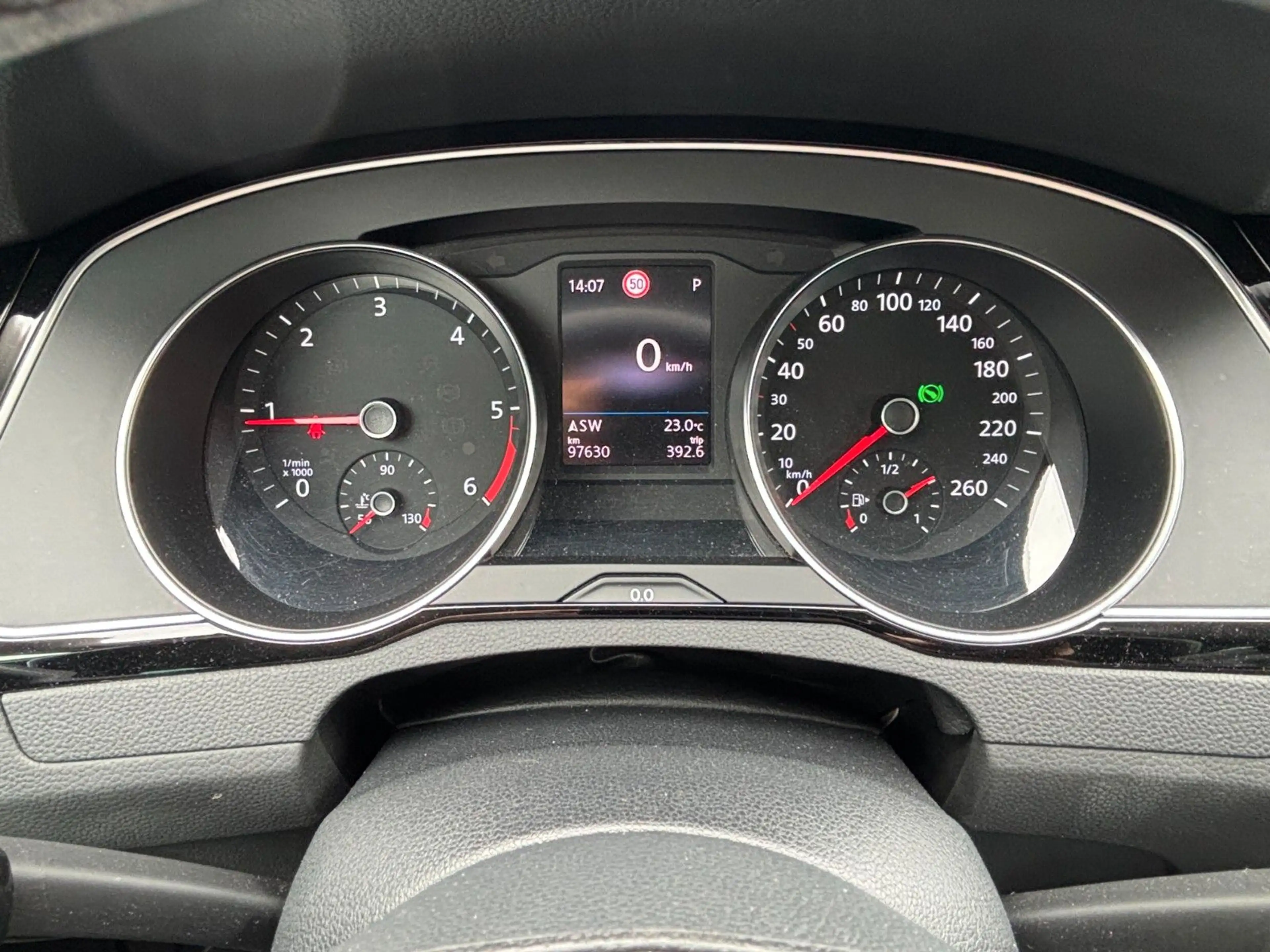 Volkswagen Passat Variant DSG Comfortline / Life / Business — photo 21