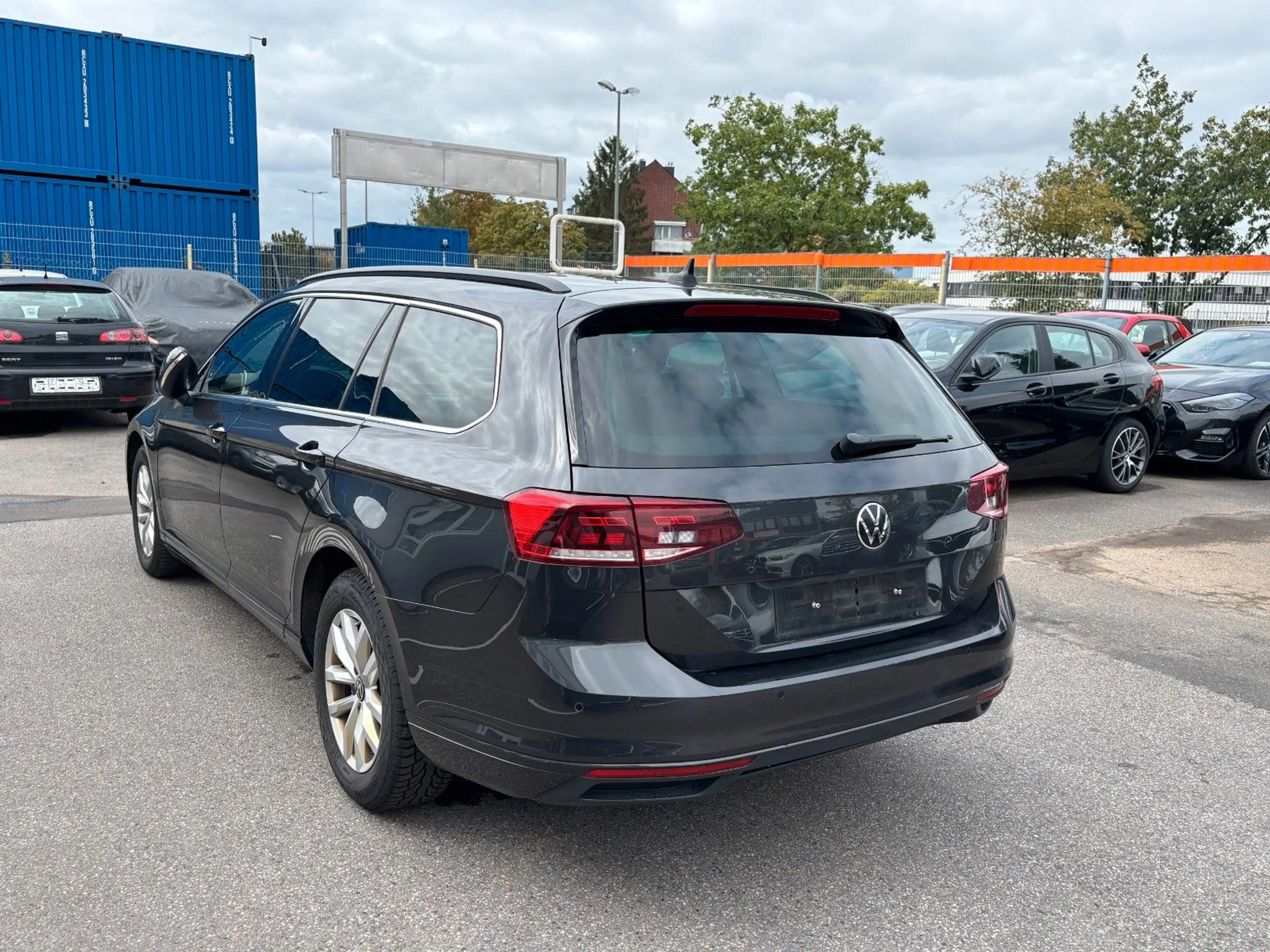 Volkswagen Passat Variant DSG Comfortline / Life / Business — photo 4