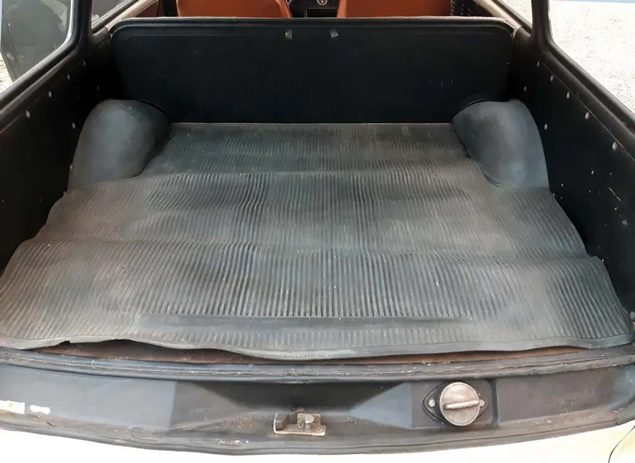 Volkswagen 1500 Variant Typ3 Scheunenfund, foto 10