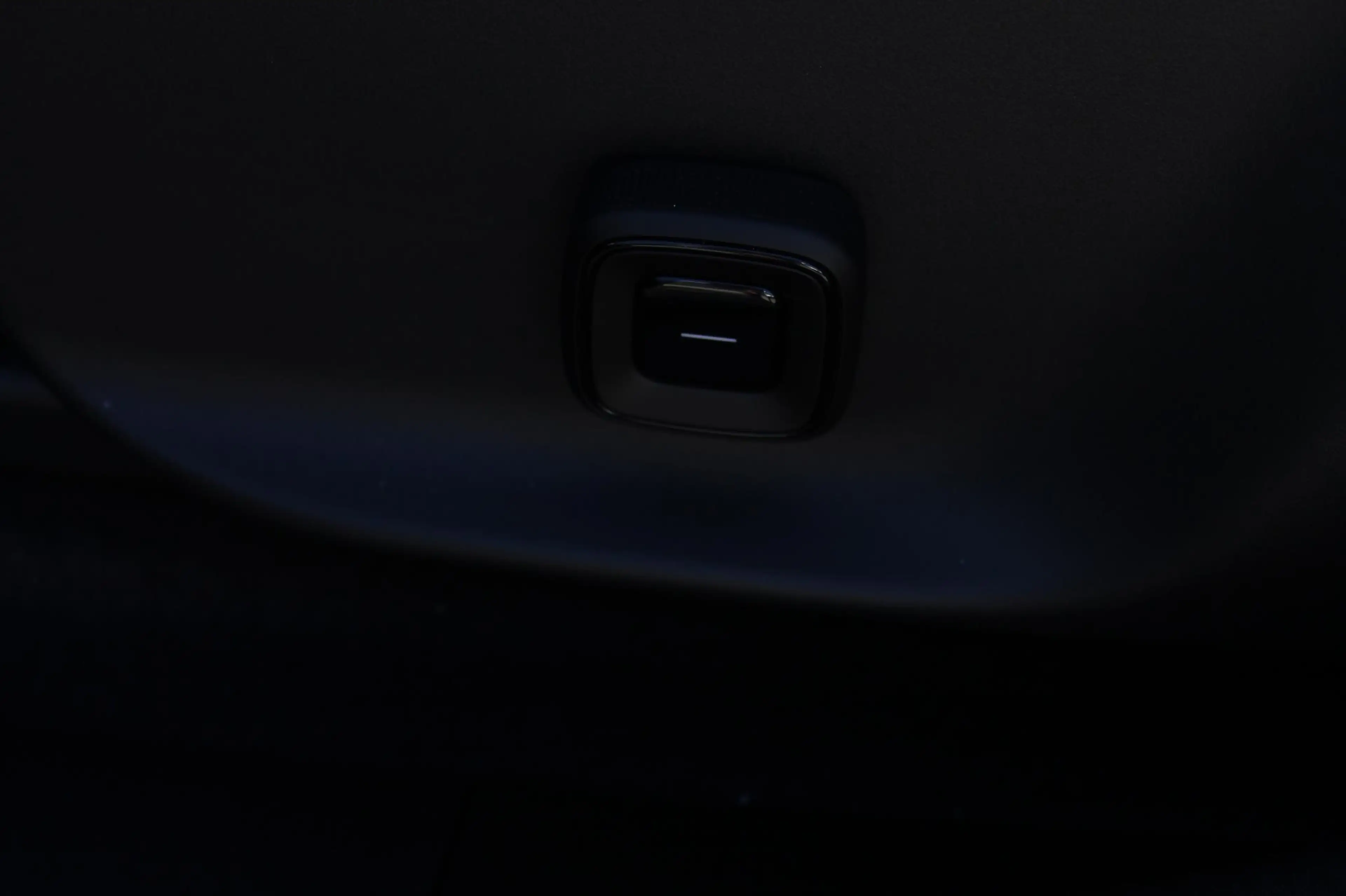 Volvo EX30 P5 Long Range Plus Europa 69 kWh Google infotainme — photo 15
