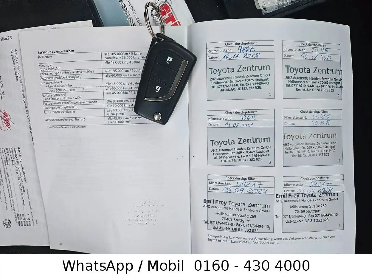 Toyota Yaris Hybrid Comfort 1 Hand nur 59 Tkm Weiß - 2