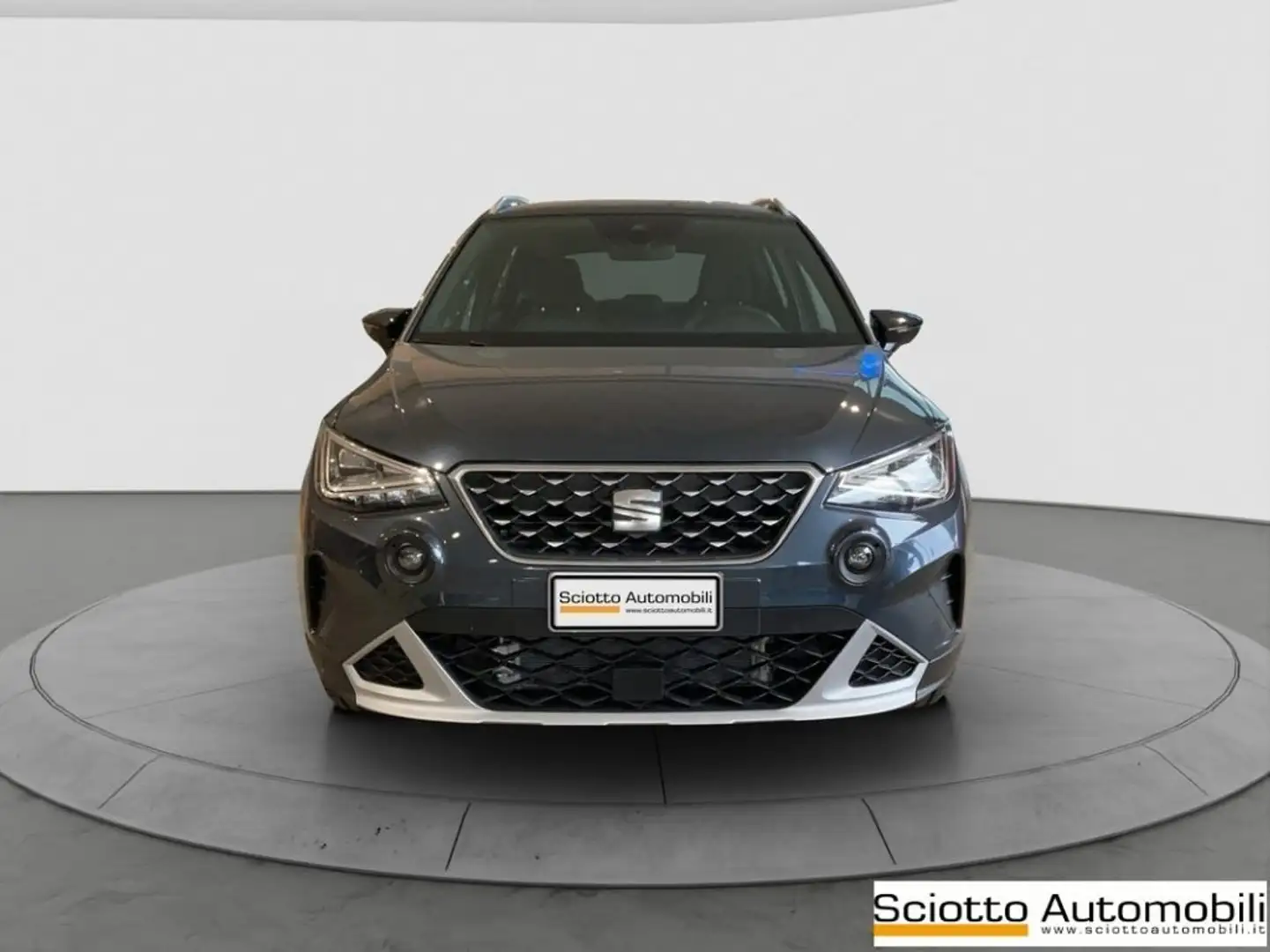 SEAT Arona 1.0 EcoTSI 110 CV DSG XPERIENCE Verde - 1