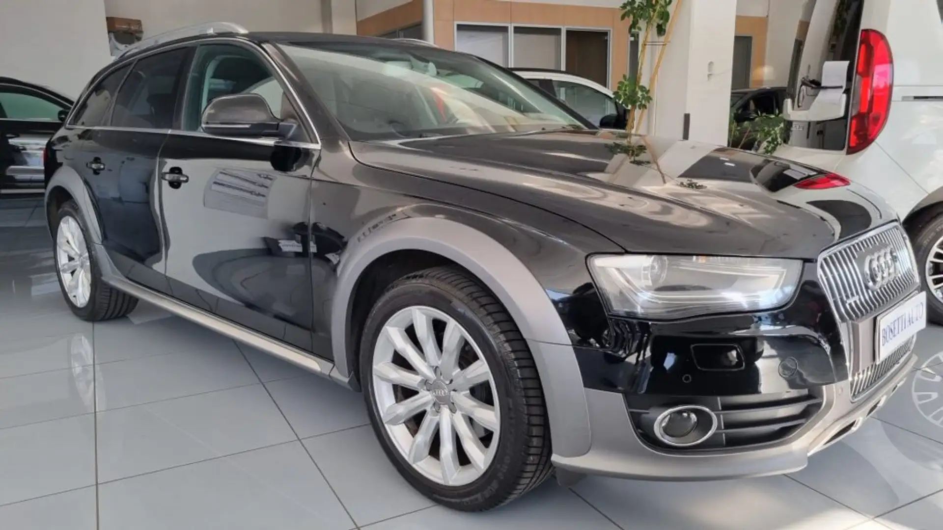 Audi A4 allroad 2.0 TDI Nero - 2