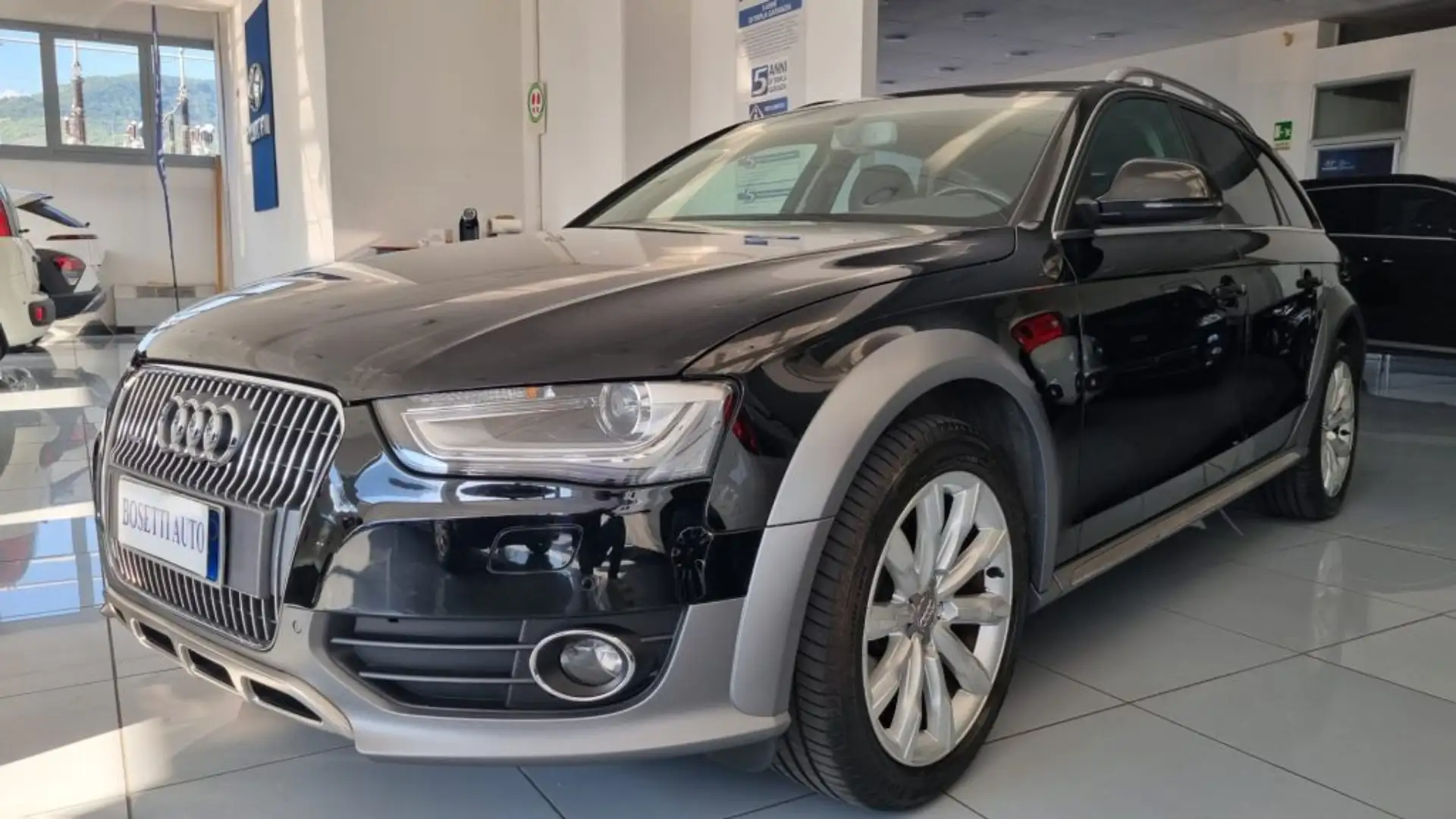Audi A4 allroad 2.0 TDI Nero - 1
