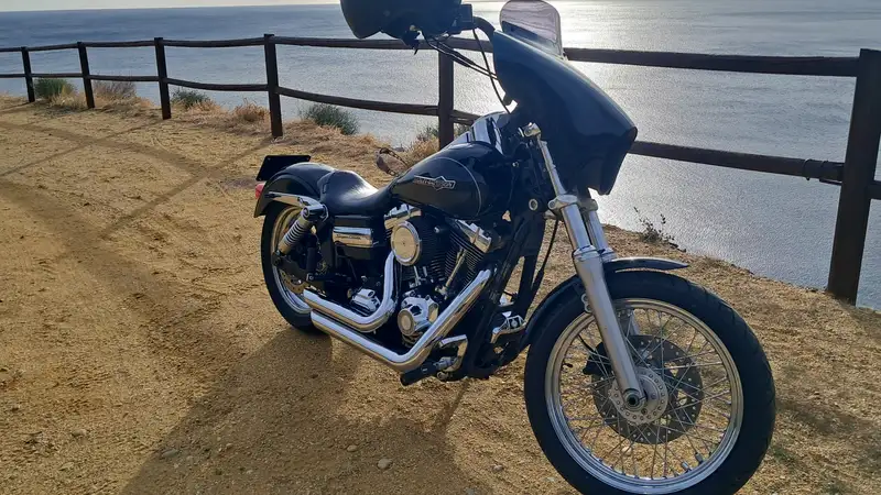 Harley-Davidson Dyna Glide - foto 2