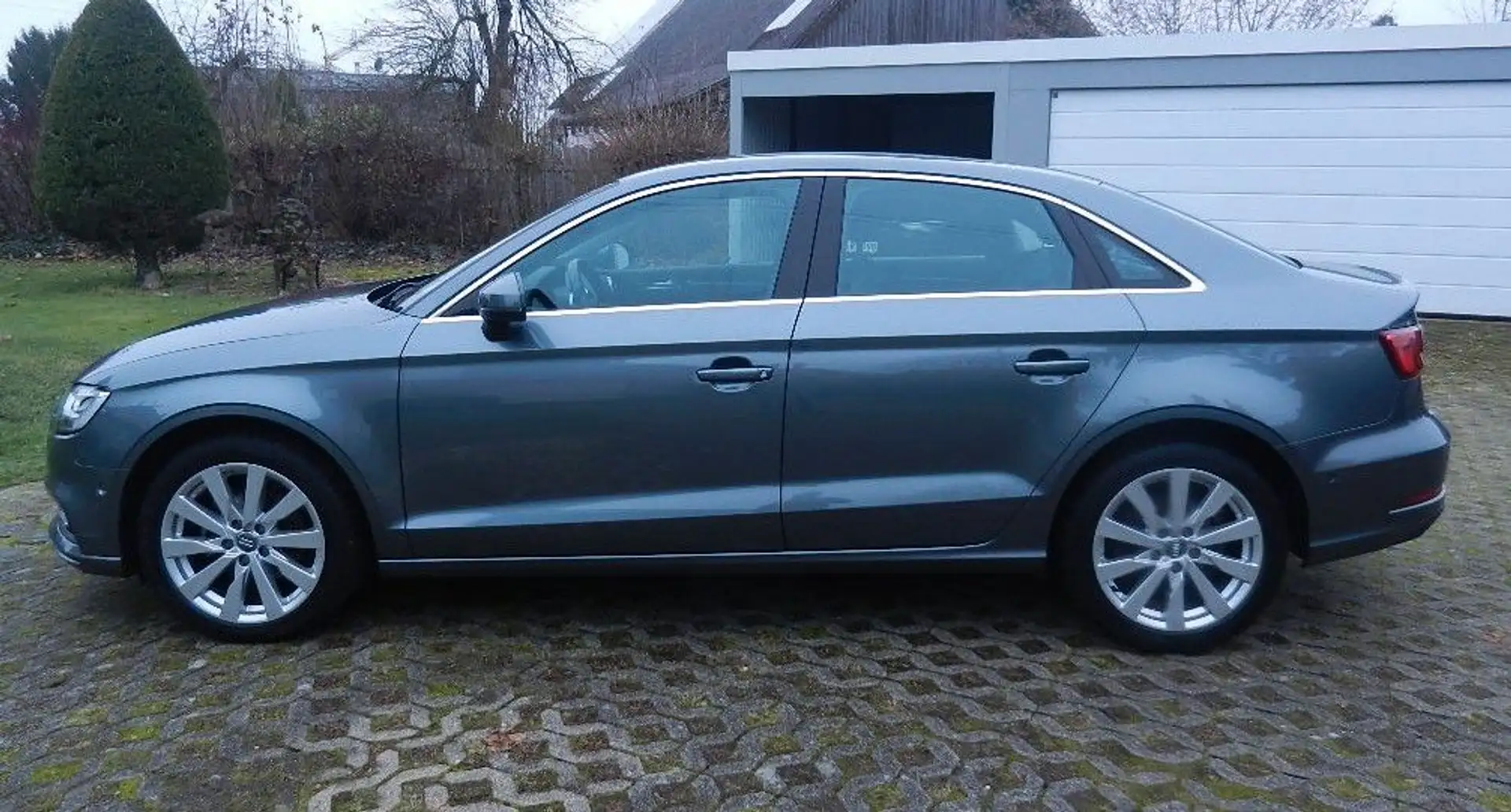 Audi A3 Limo design PDC-Kamera Sitzheiz.Tempom LED Grau - 2