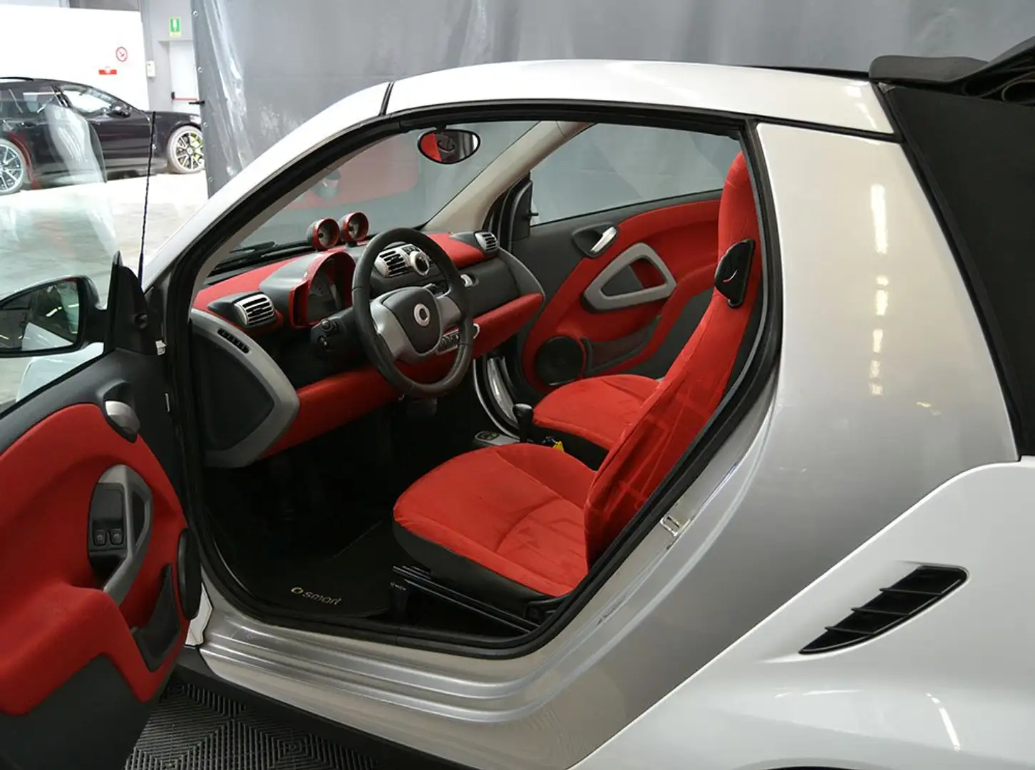 smart forTwo 1000 52 kW MHD cabrio passion Ok Neopatentati Bianco - 2