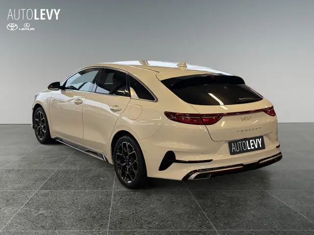 Kia Proceed view 4