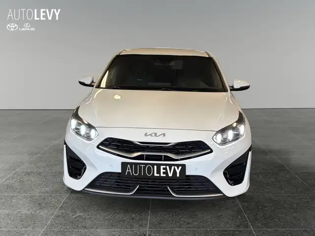 Kia Proceed view 9