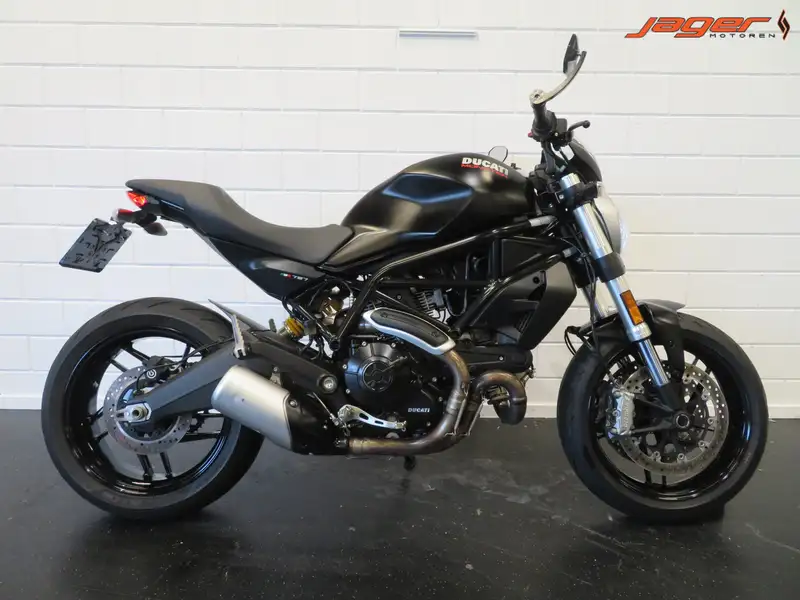 Ducati Monster 797